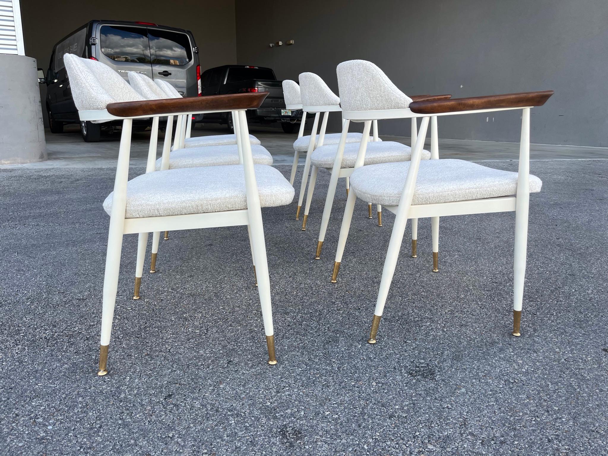Satz von sechs Esszimmerstühlen im Stil von Hans Wegner, USA 1960er Jahre im Zustand „Gut“ im Angebot in Miami, FL