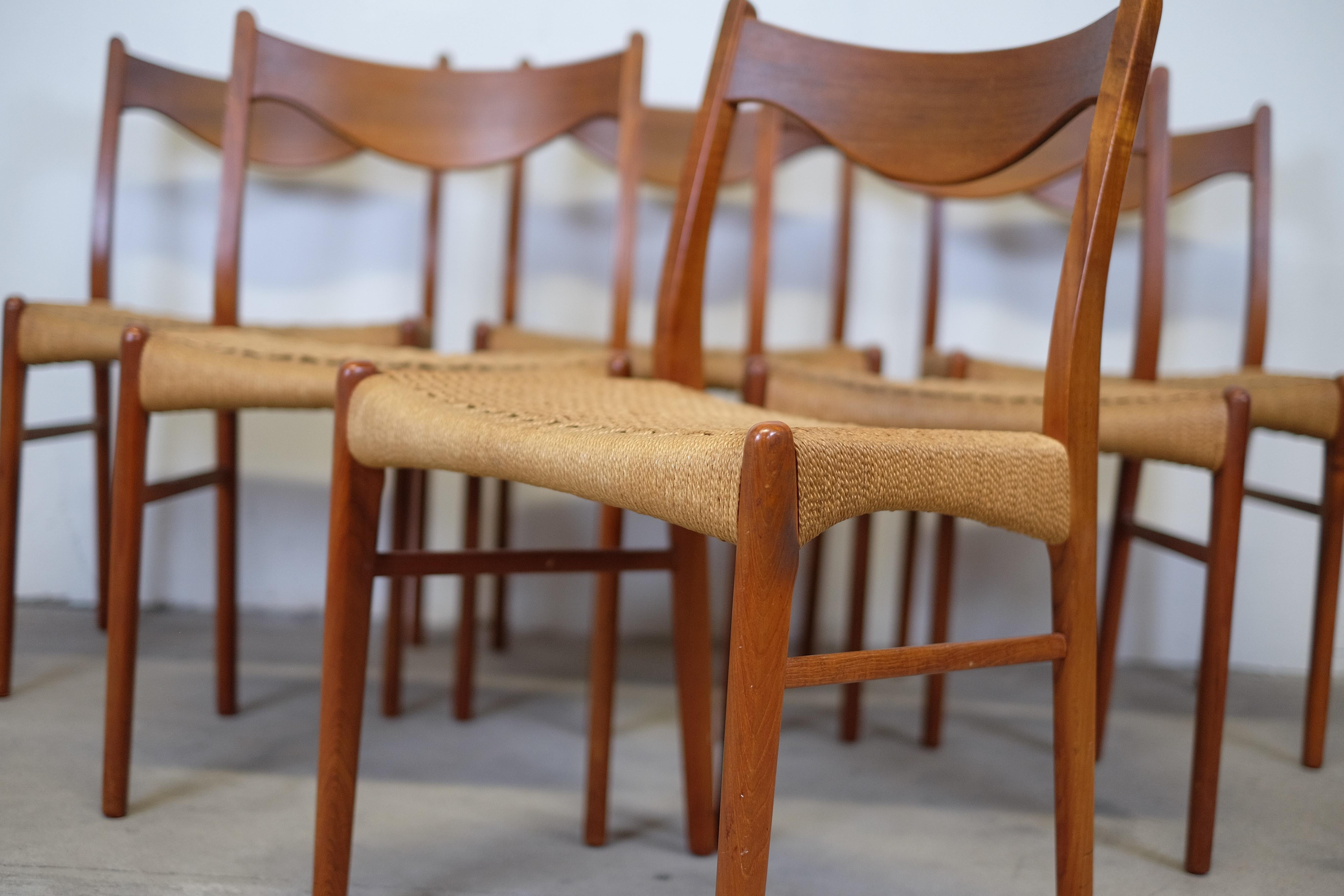 Mid-20th Century Set of Six Dining Chairs by Arne Wahl Iversen for Glyngøre Stolefabrik, Danish For Sale