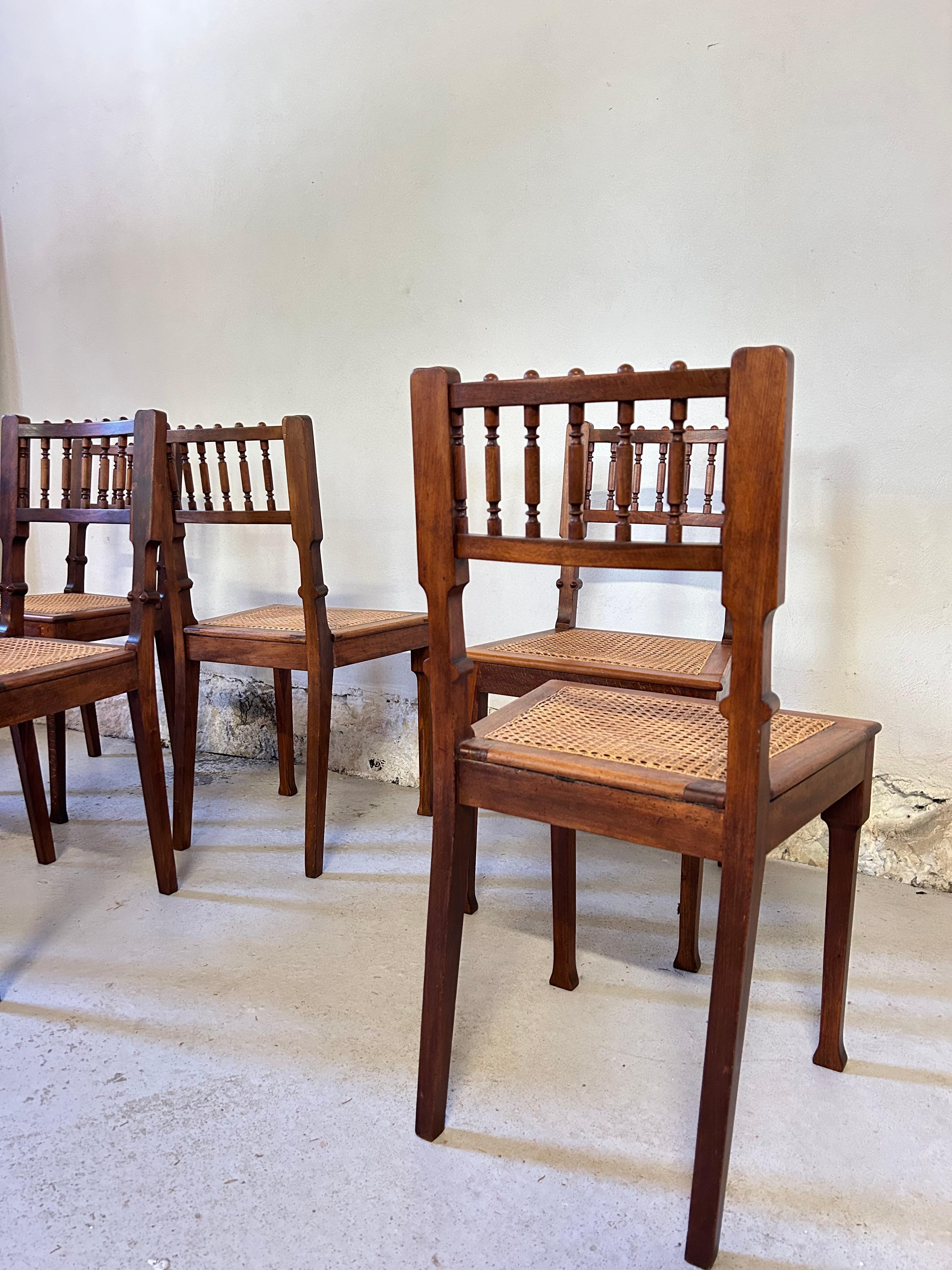 Scandinave moderne Ensemble de six chaises de salle à manger de l'architecte danois M.G. Bindesbøll, Danemark 1840's en vente