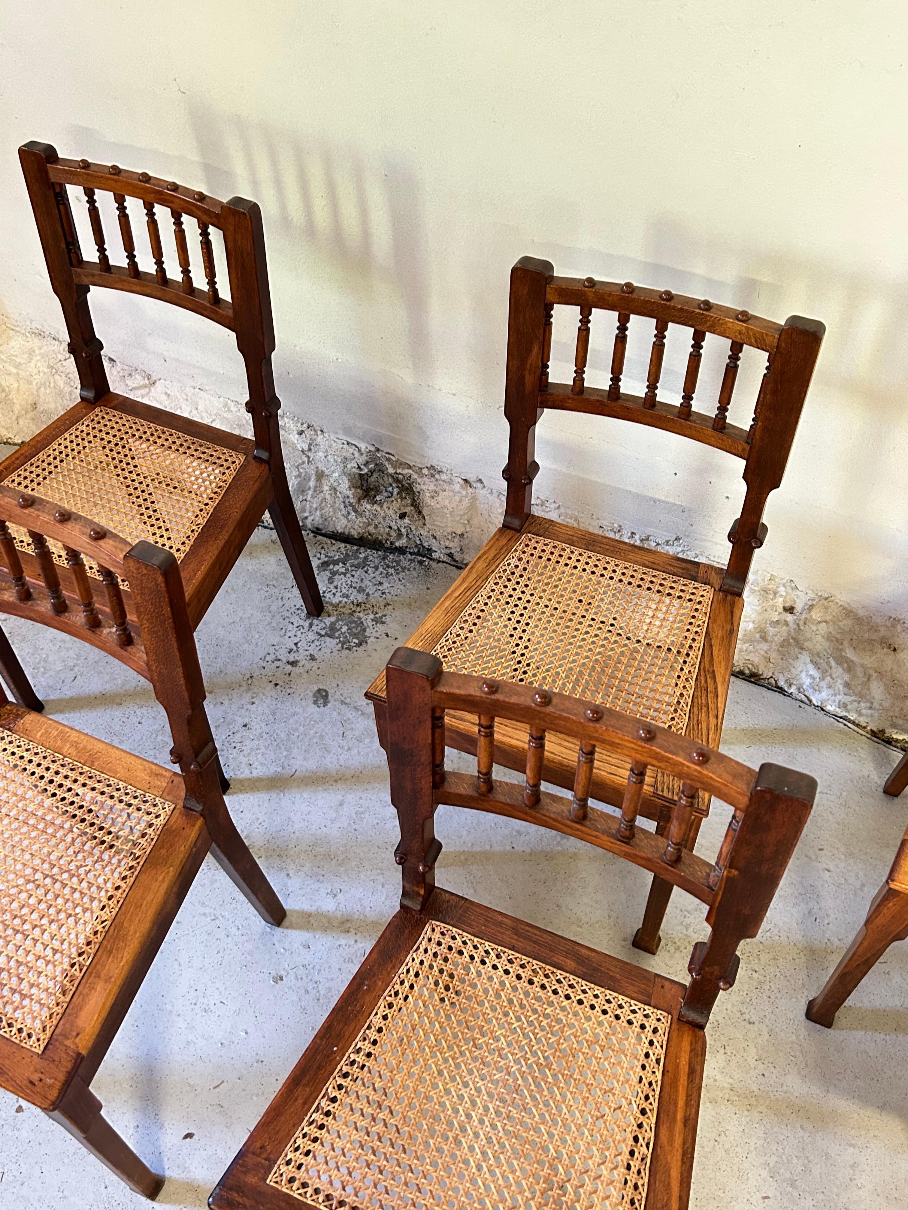 Danois Ensemble de six chaises de salle à manger de l'architecte danois M.G. Bindesbøll, Danemark 1840's en vente