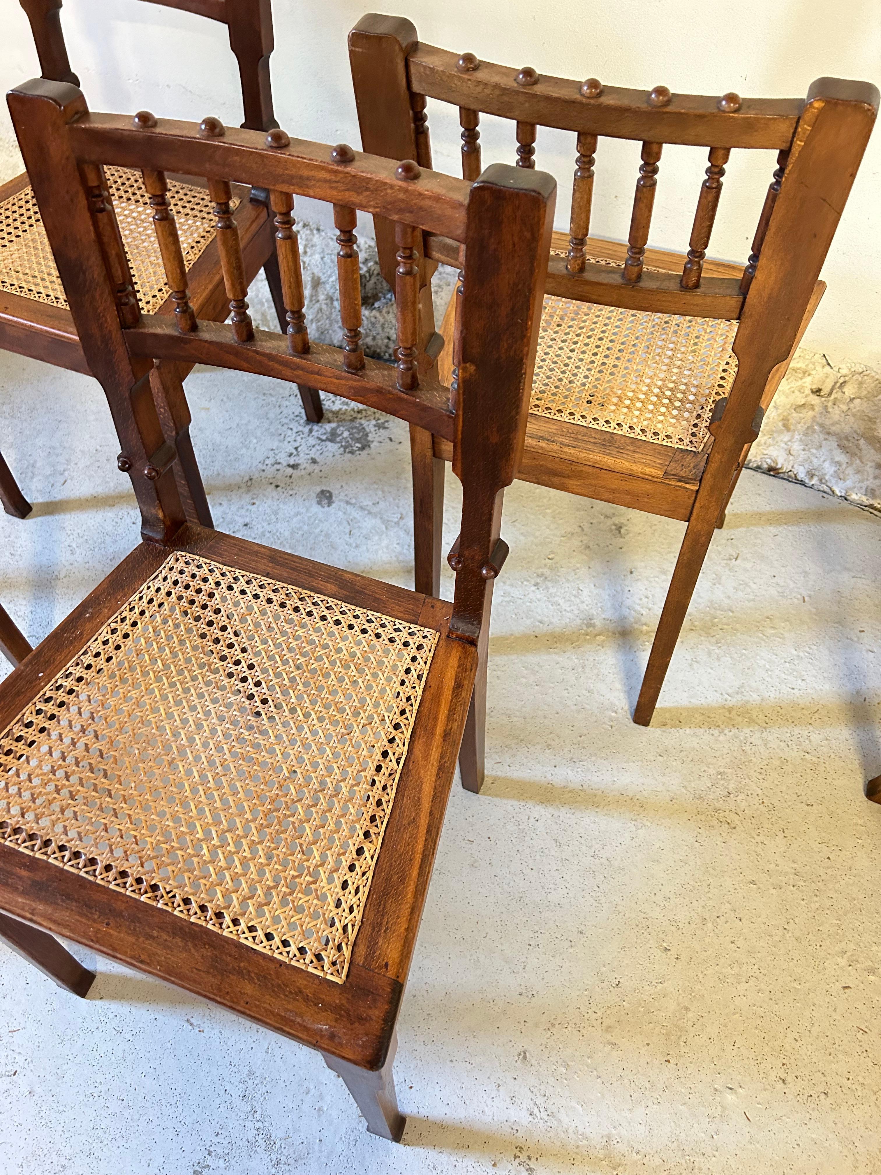Canne Ensemble de six chaises de salle à manger de l'architecte danois M.G. Bindesbøll, Danemark 1840's en vente