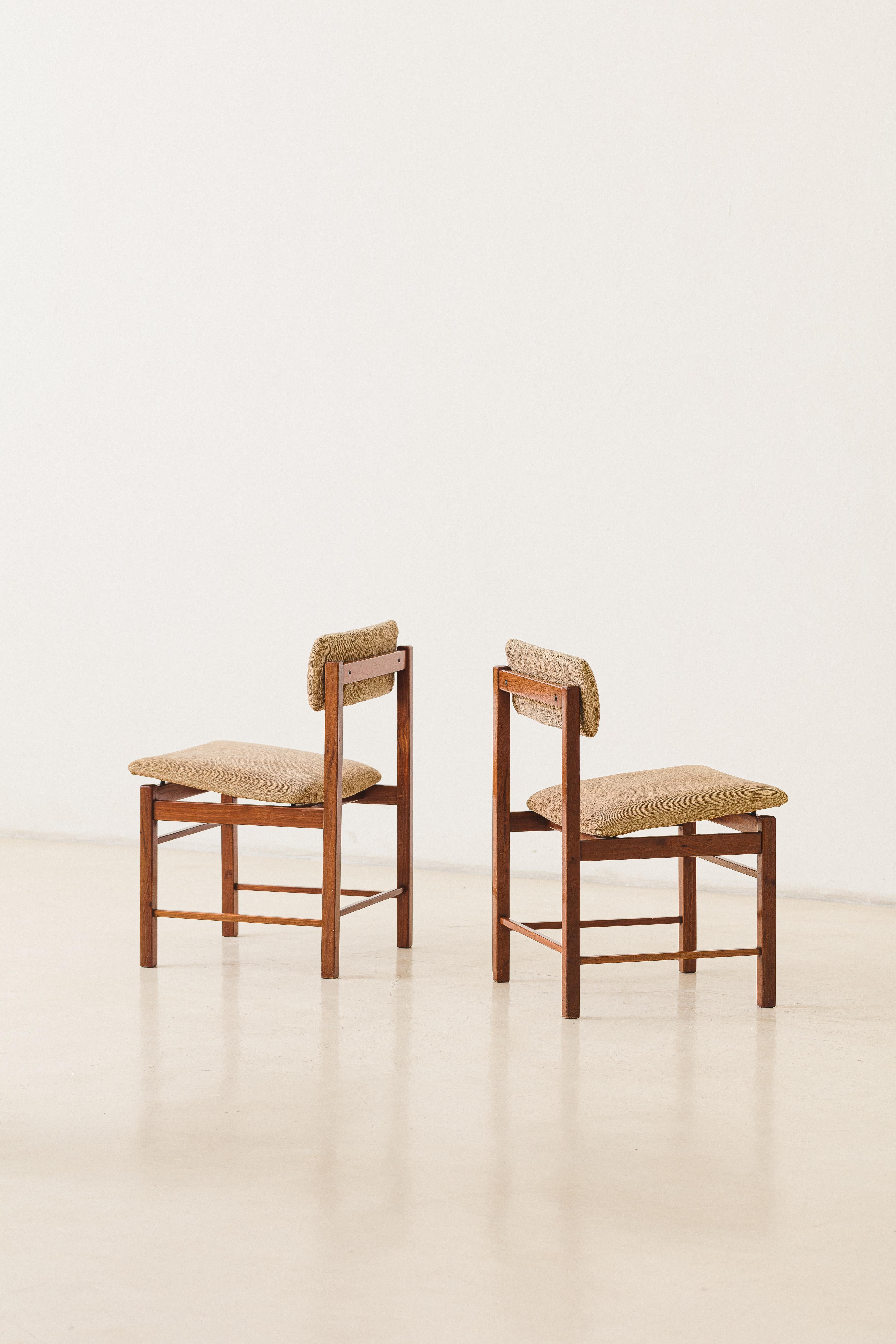 Mid-20th Century Set of Six Dining Chairs by Ernesto Hauner, Freijó Wood, Mobilinea, 1960s For Sale