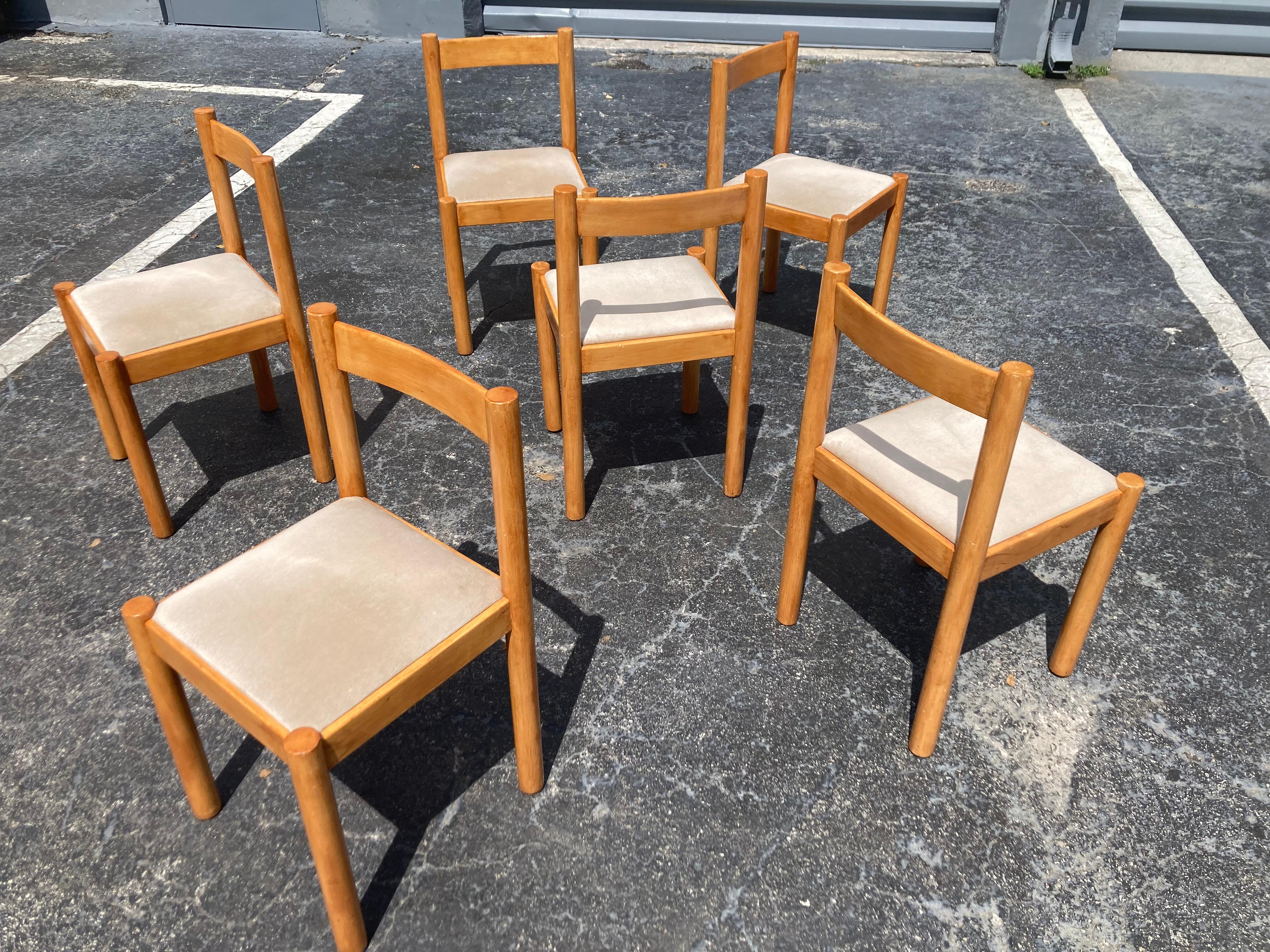 Set of Six Dining Chairs by Gordon International For Sale 1