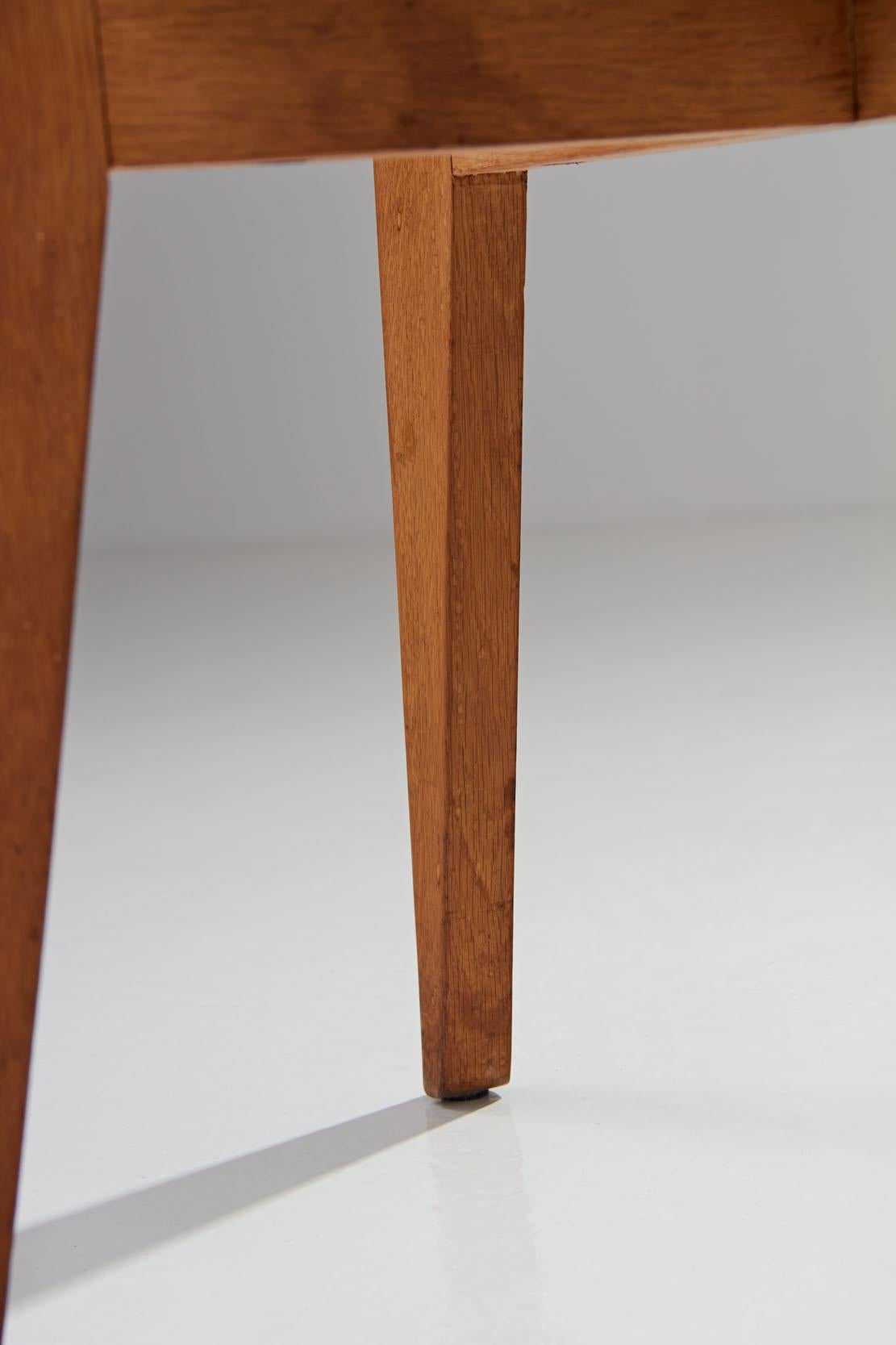 Set di sei sedie da pranzo di Guillerme et Chambron, Francia anni '60 in vendita 8