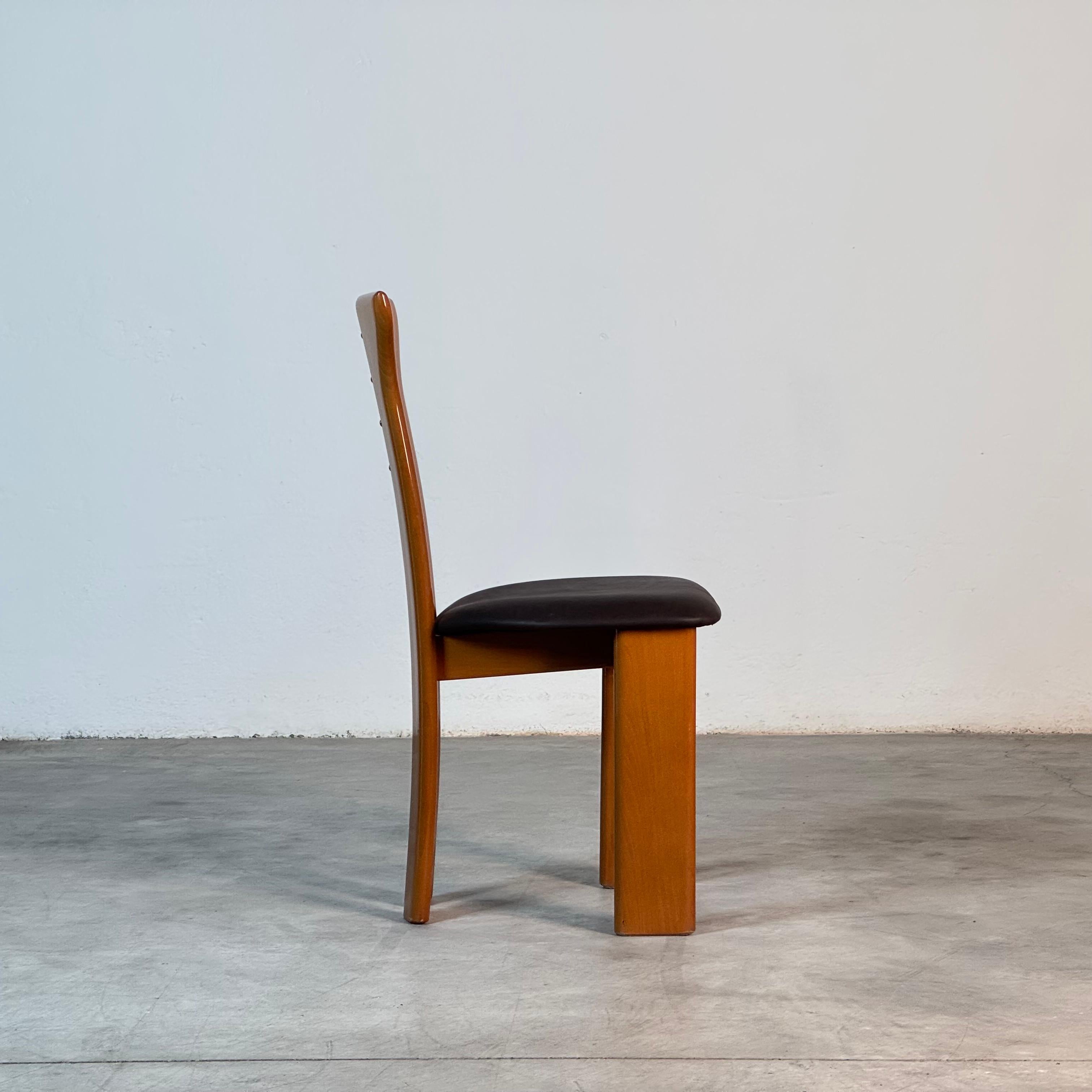 Set di sei sedie da pranzo di Pierre Cardin per Rimaldi, fine anni '70 in vendita 4