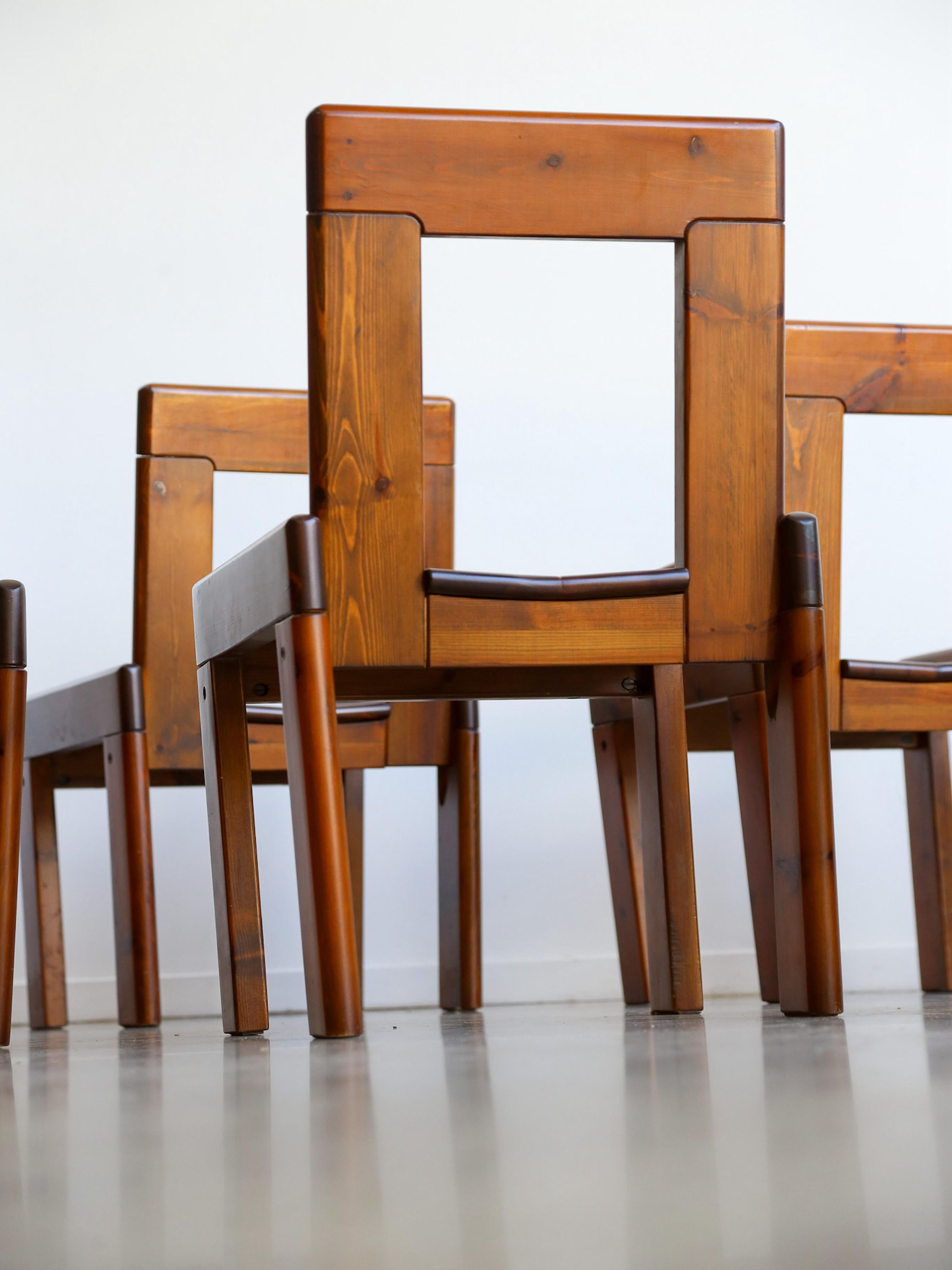 Set of Six Dining Chairs by Silvio Coppola for Fratelli Montina 1970s For Sale 4