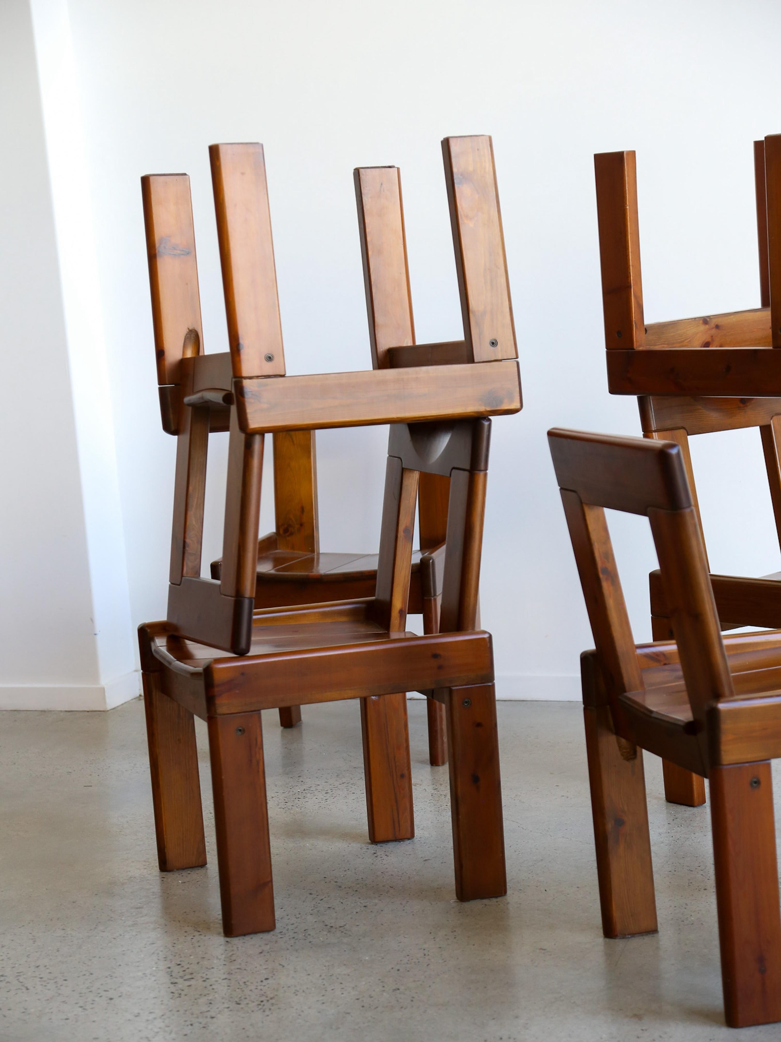 Mid-Century Modern Set of Six Dining Chairs by Silvio Coppola for Fratelli Montina 1970s For Sale