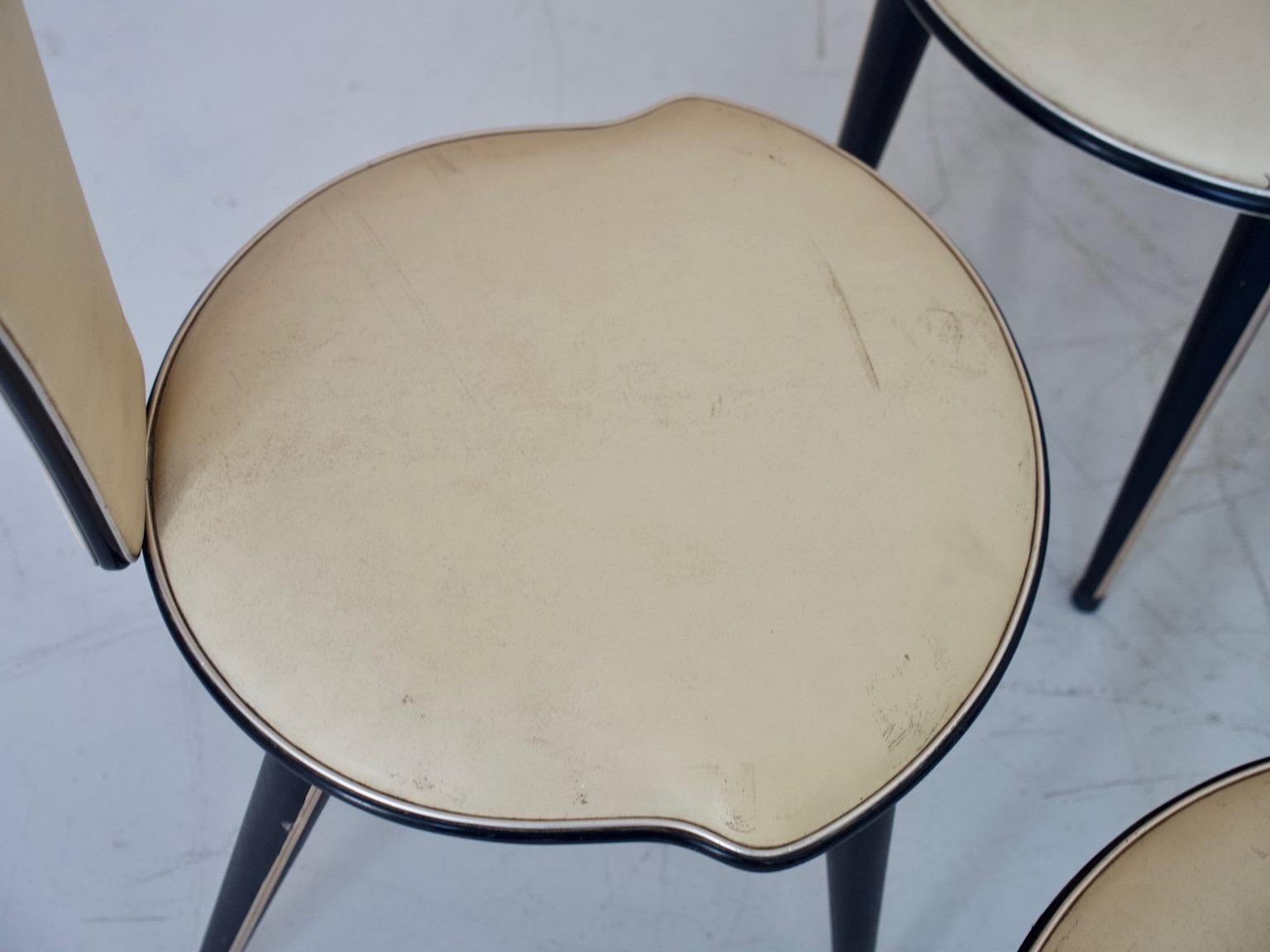 Set of Six Dining Chairs by Umberto Mascagni In Good Condition In Madrid, ES