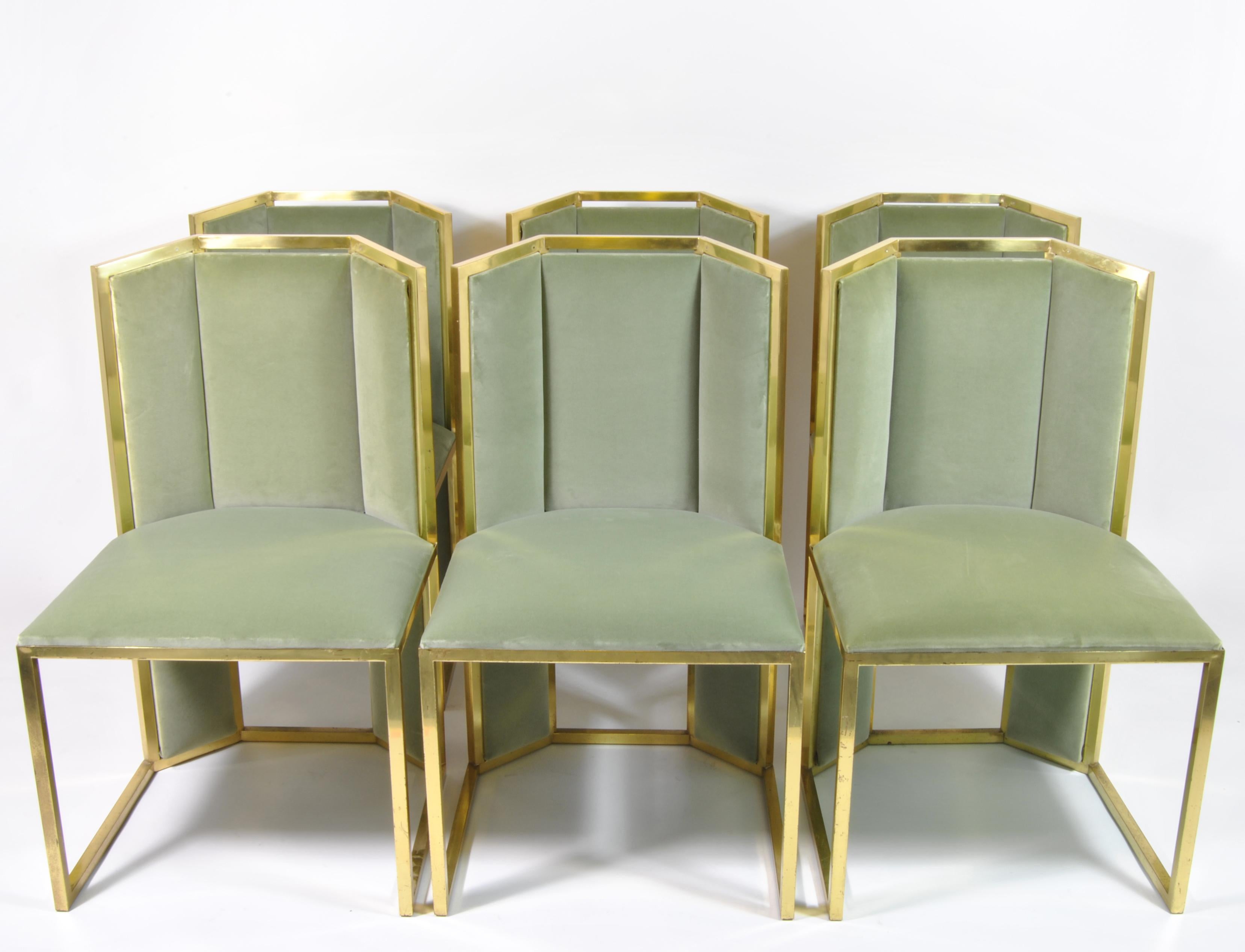 Set of nr 6 dining chairs in brass and wicker covered in Dedar green velvet in cotton designed by Romeo Rega, Italy, 1970.