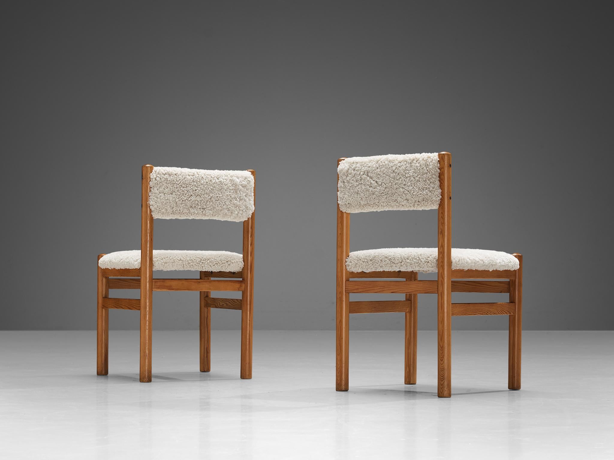 Mid-20th Century Set of Six Dining Chairs in Pine and Sheepskin  For Sale
