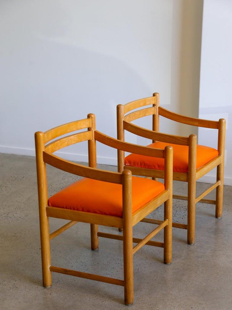 Fin du 20e siècle Set of Six Dining Chairs in Rosewood & Orange Leather Cushions en vente