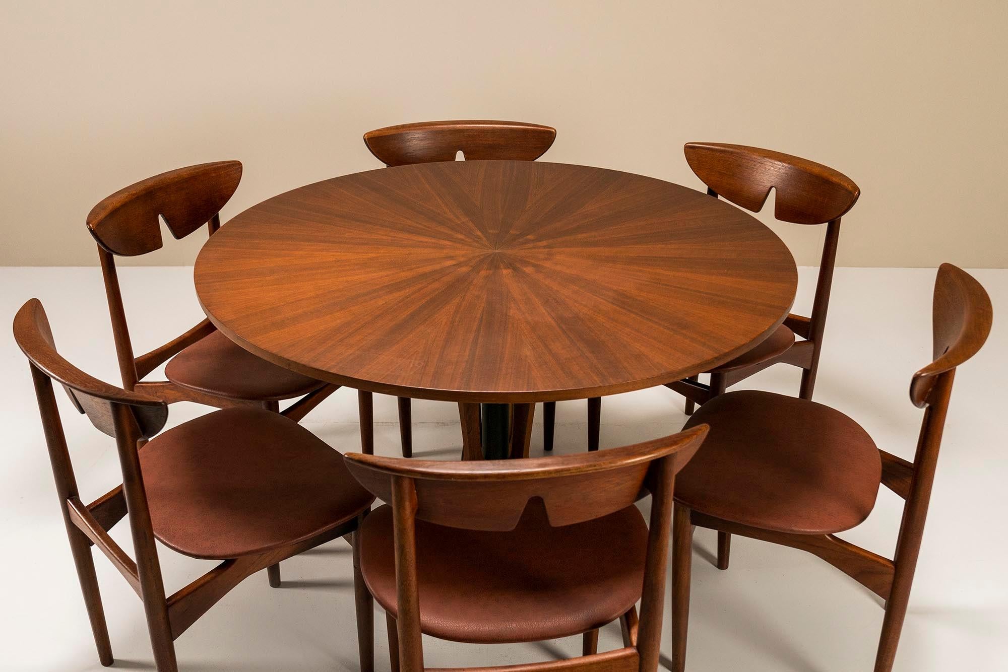 Set of Six Dining Chairs in the Style of Hvidt and Mølgaard, Denmark, 1960s 6