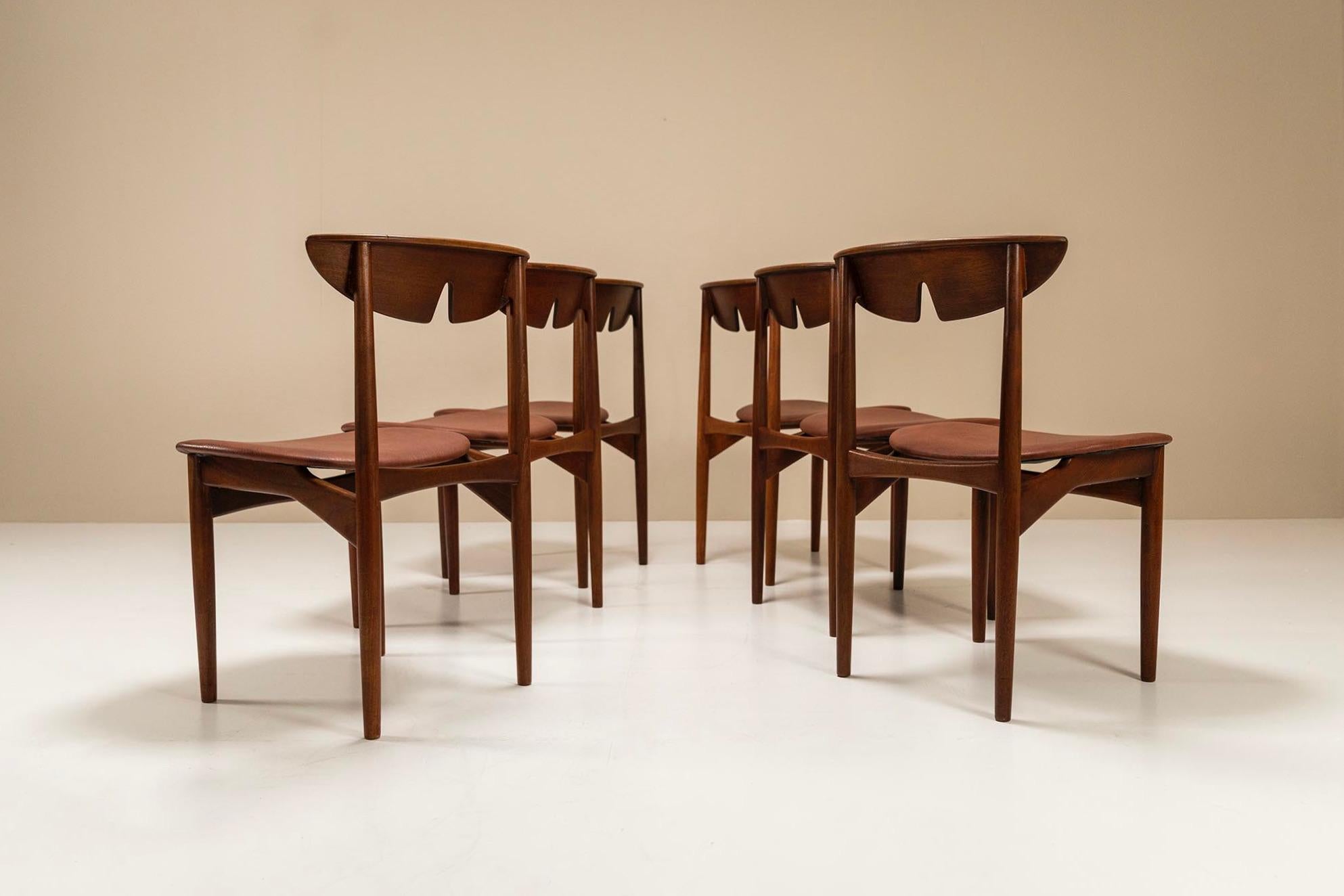 Set of Six Dining Chairs in the Style of Hvidt and Mølgaard, Denmark, 1960s In Good Condition In Hellouw, NL