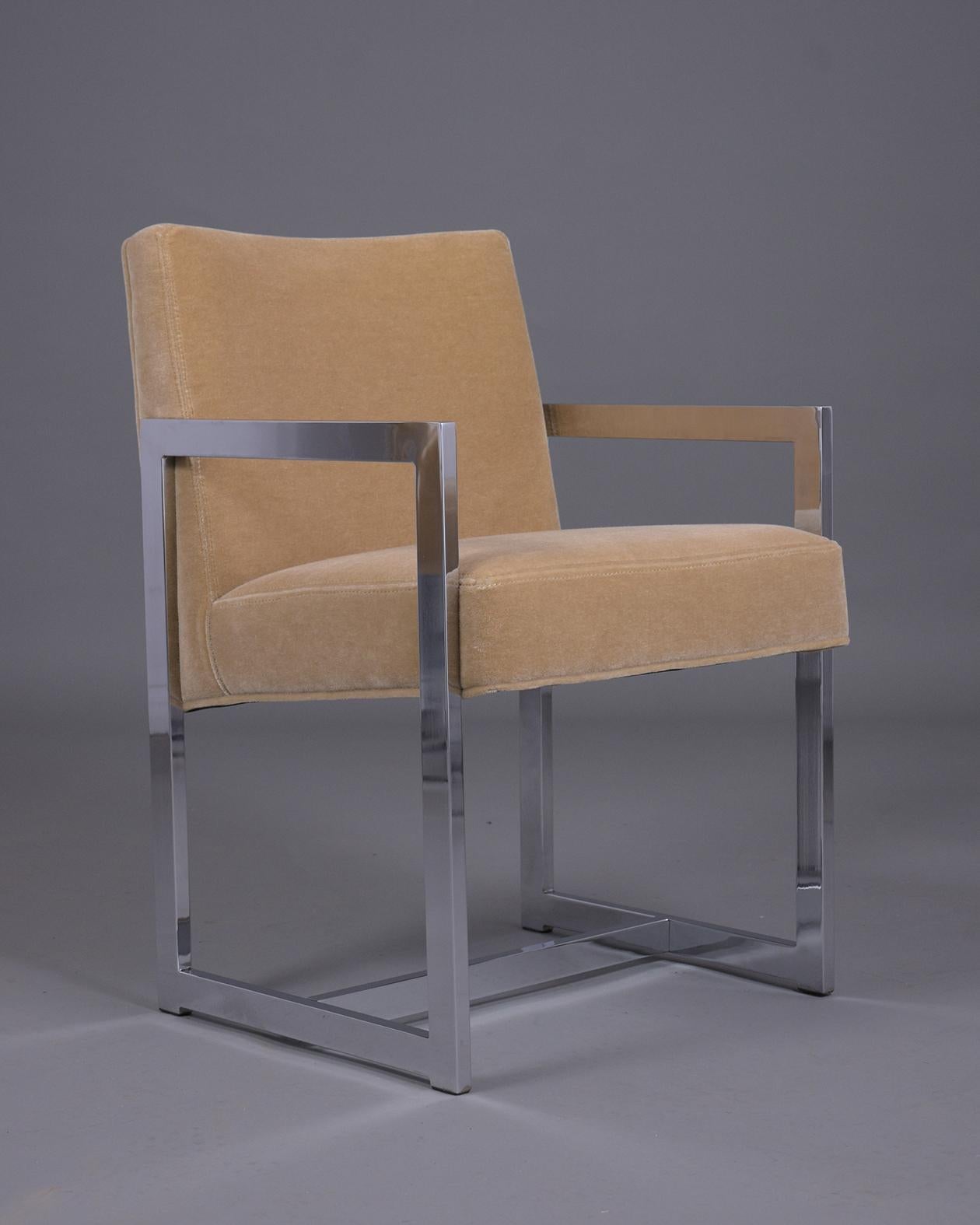 Mid-20th Century Set of Six Dining Chairs After Milo Baughman 