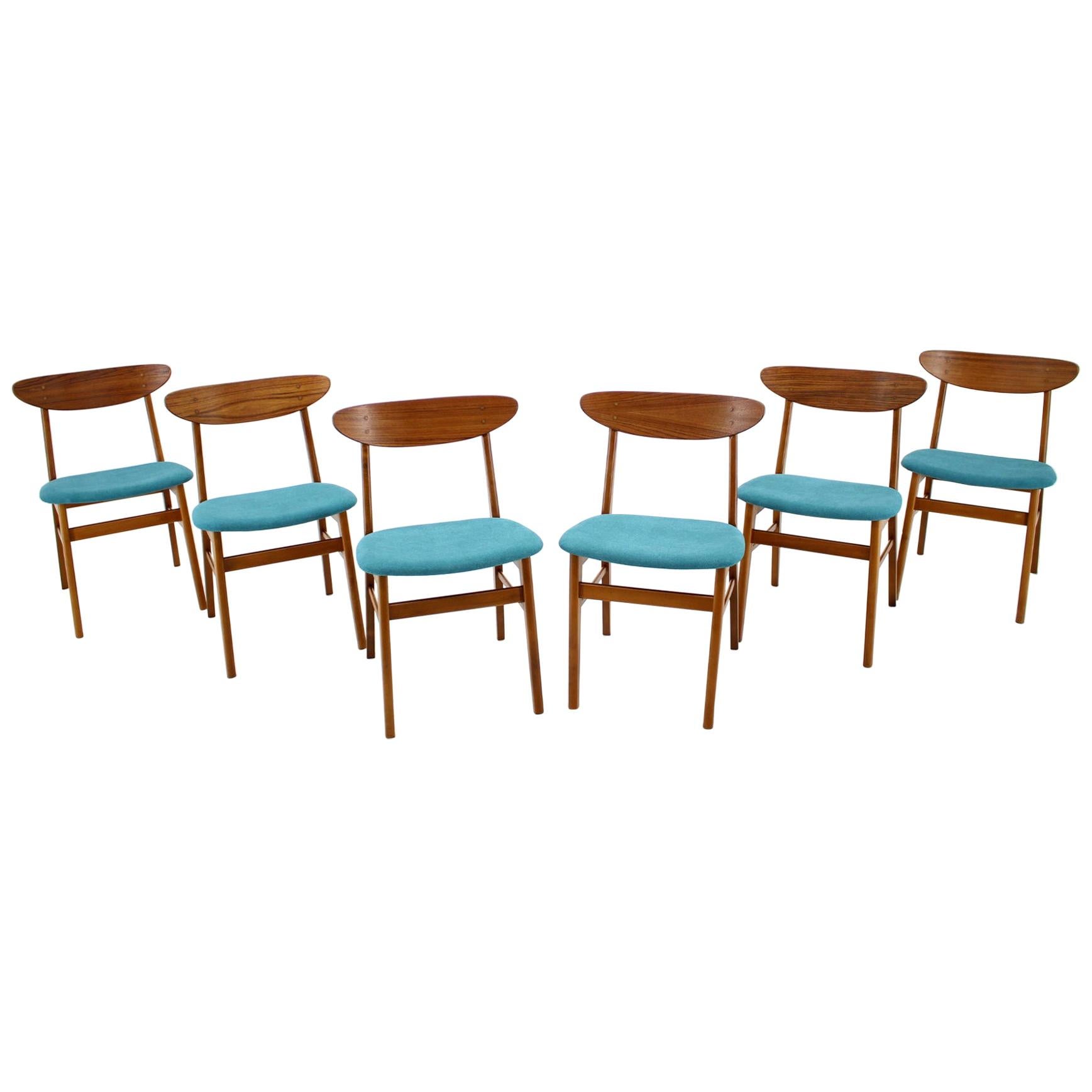 Set of Six Dining Chairs Model 210r, Designed by Thomas Harlev, Denmark