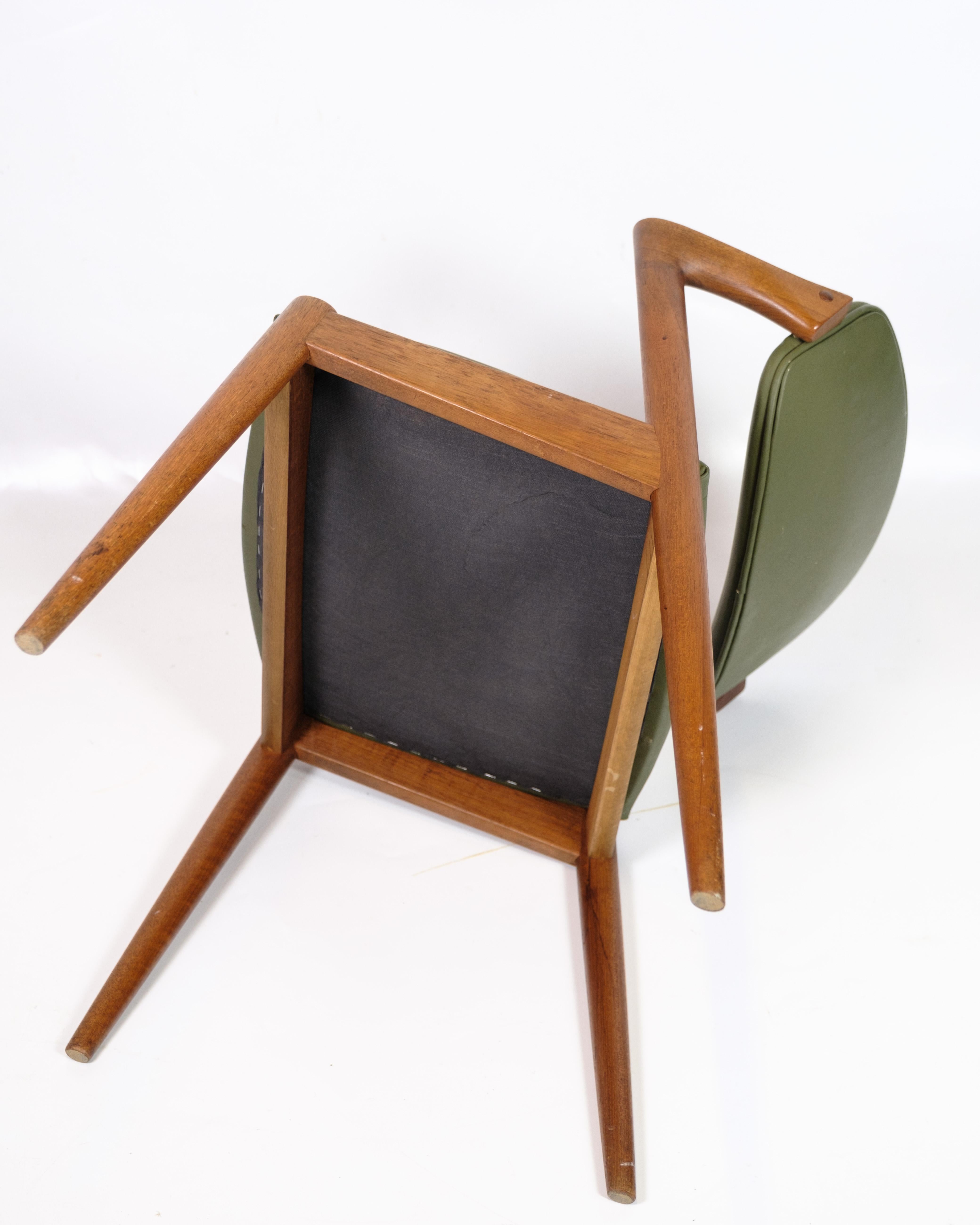 Set di sei sedie da pranzo modello 42 in teak di Kai Kristiansen degli anni '60 in vendita 3