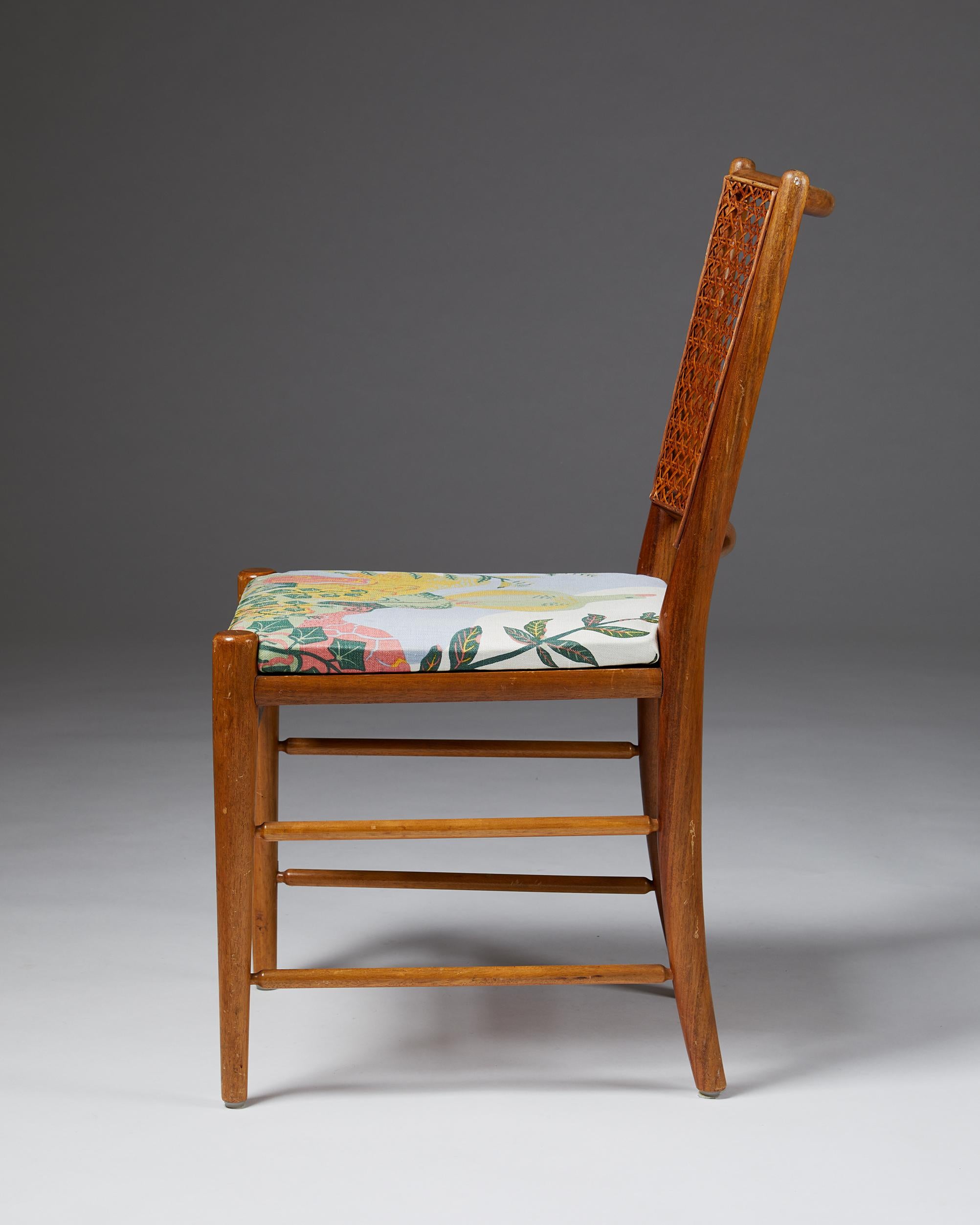 Swedish Set of Six Dining Chairs Model 526 Designed by Josef Frank for Svenskt Tenn For Sale