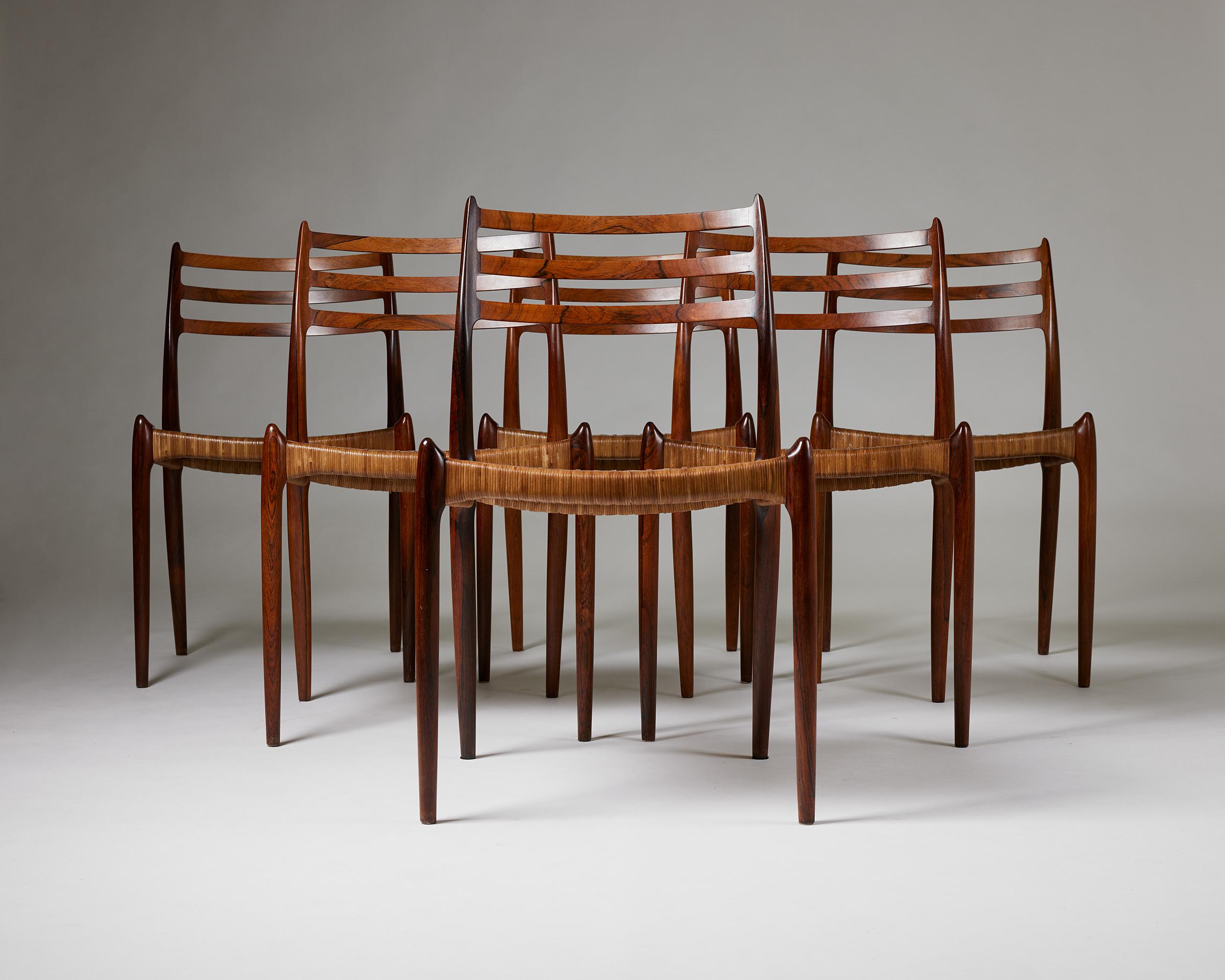 Mid-Century Modern Set of six dining chairs model 78 designed by Niels O. Möller For Sale