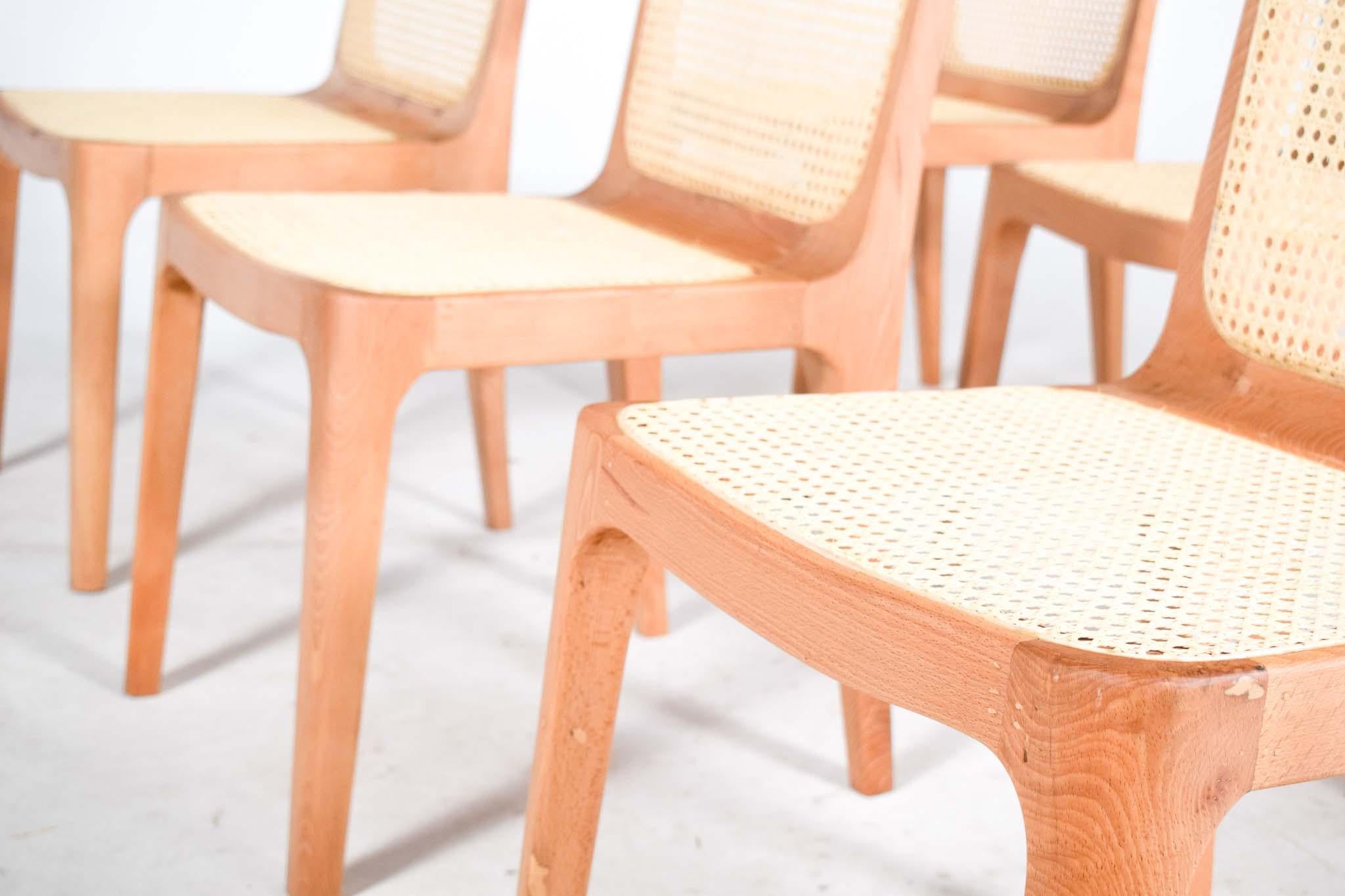 XXI secolo e contemporaneo Set di sei sedie da pranzo modello C1 in Oak Oak naturale in vendita