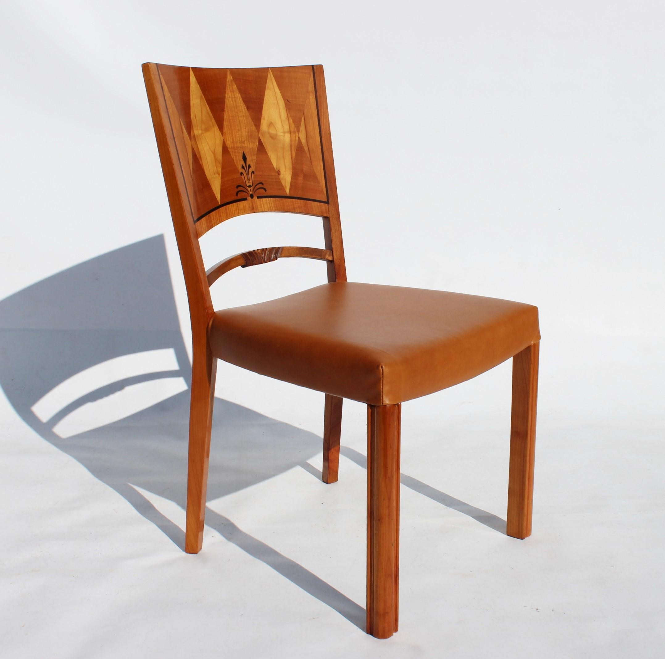 Danish Art Deco Set of Six Dining Chairs Newly Upholstered with Elegance Leather, 1950s For Sale