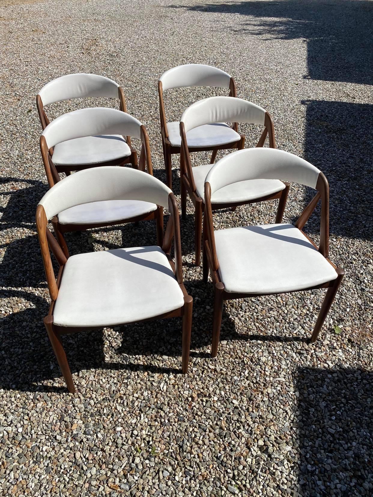 Scandinavian Modern Set of Six Dining Room Chairs, Model 31, Designed by Kai Kristiansen