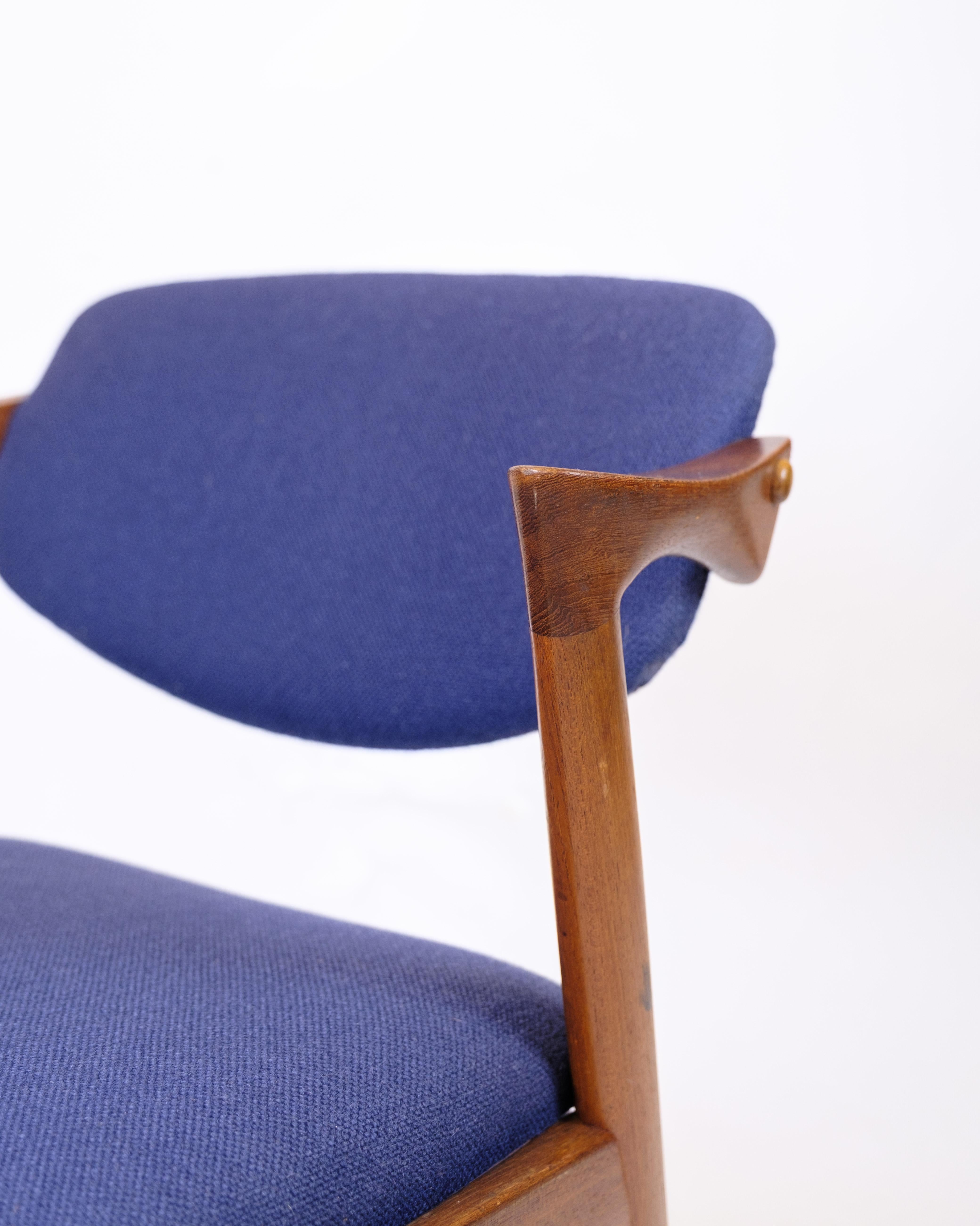 Mid-20th Century Set Of Six Dining Room Chairs Model 42 In Teak & Blue Fabric By Kai Kristiansen For Sale