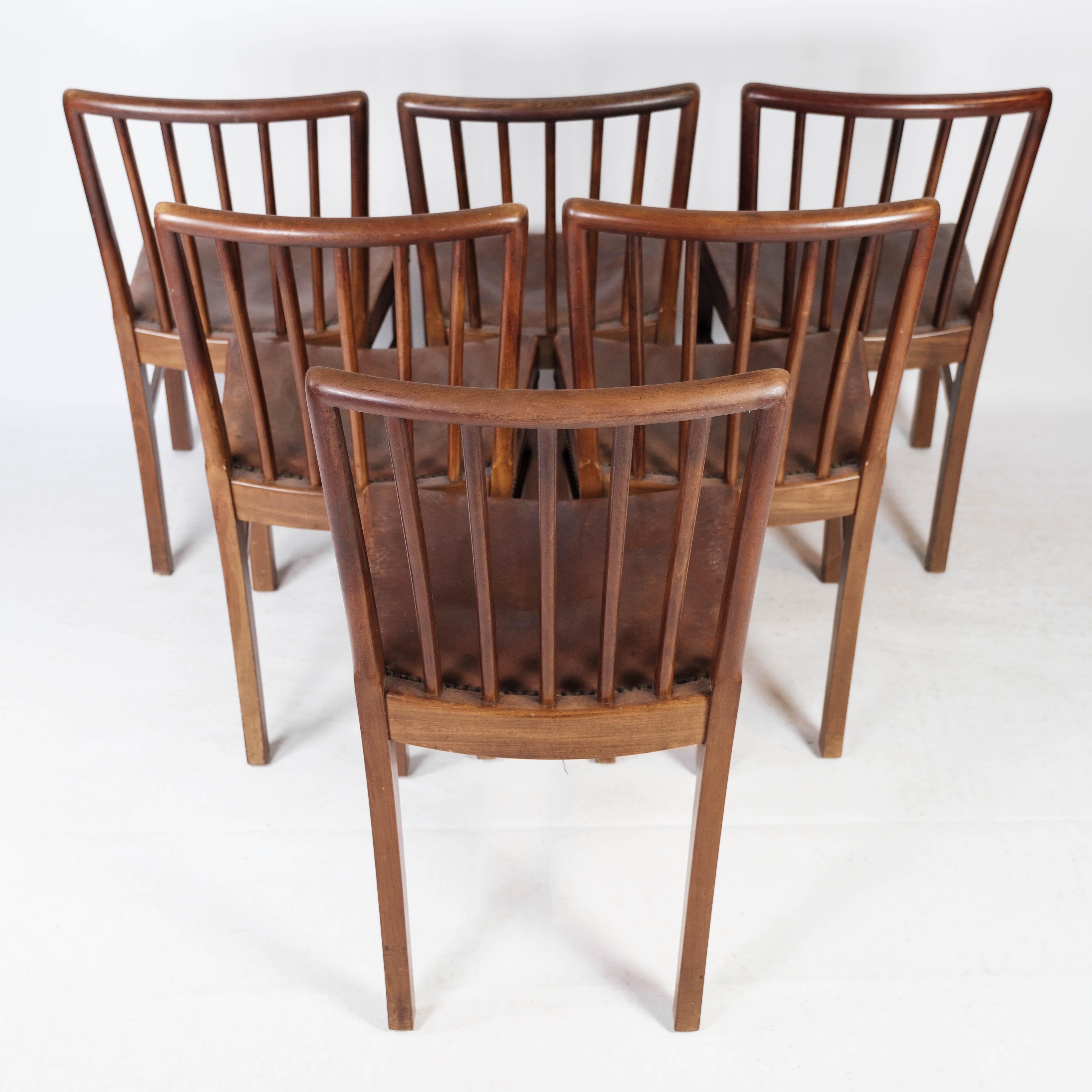 Mid-20th Century Set of Six Dining Room Chairs of Mahogany by Fritz Hansen, 1940s