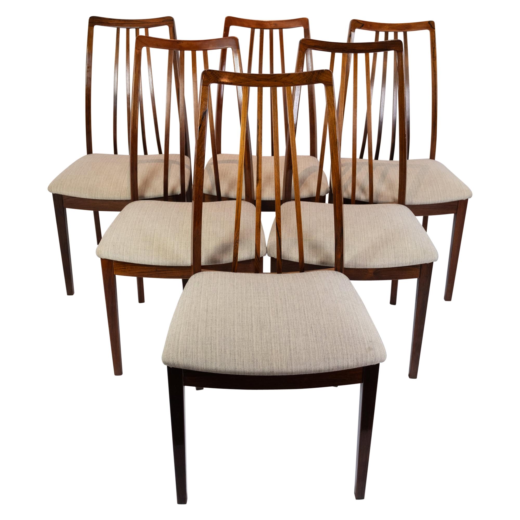 Ensemble de six chaises de salle à manger en bois de rose au design danois, années 1960