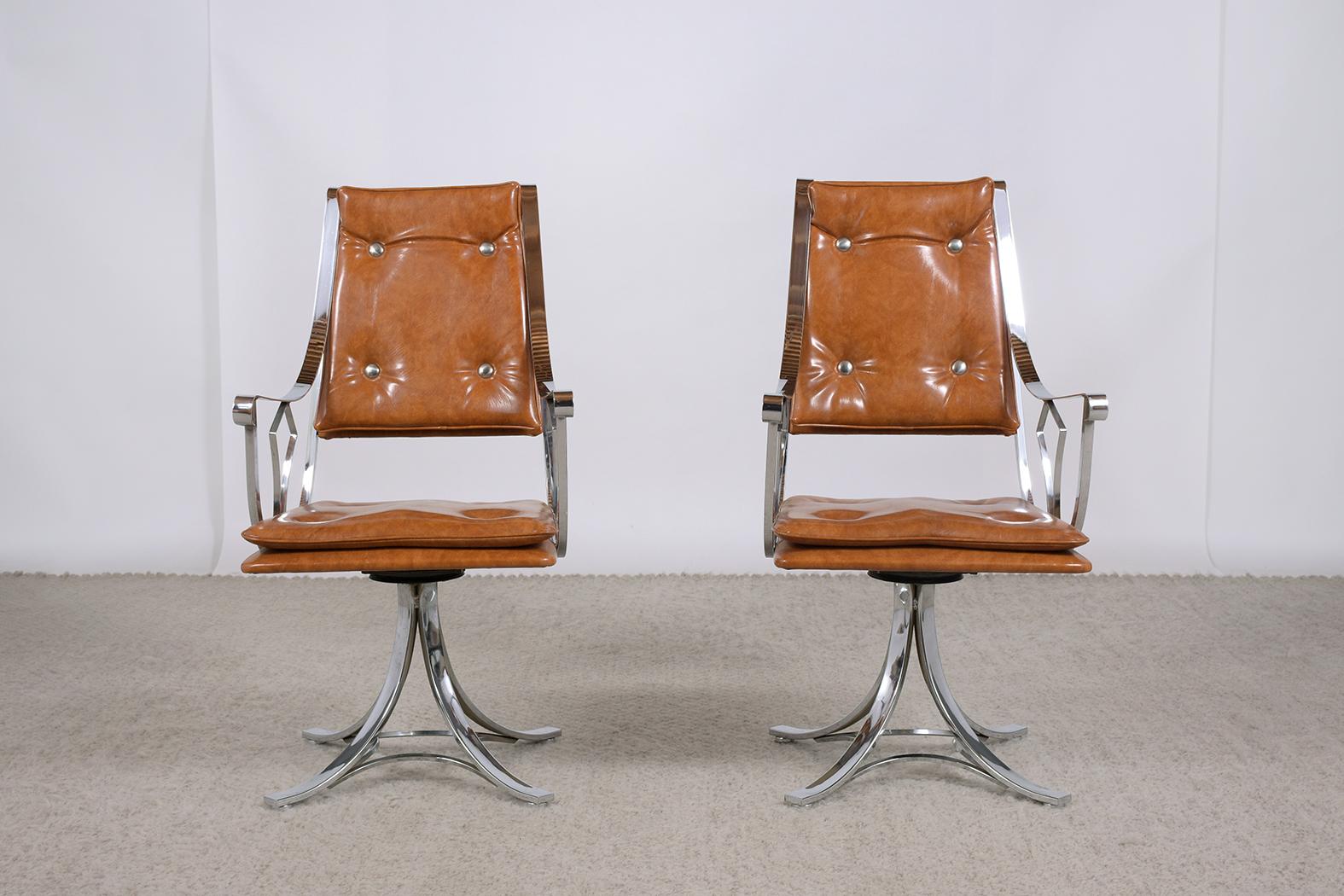 Mid-Century Modern Set of Dining Swivel Chairs