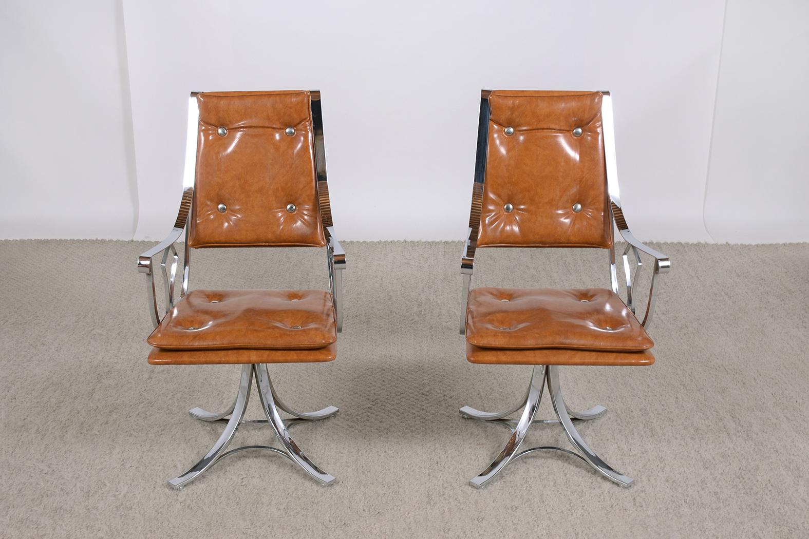 American Set of Dining Swivel Chairs