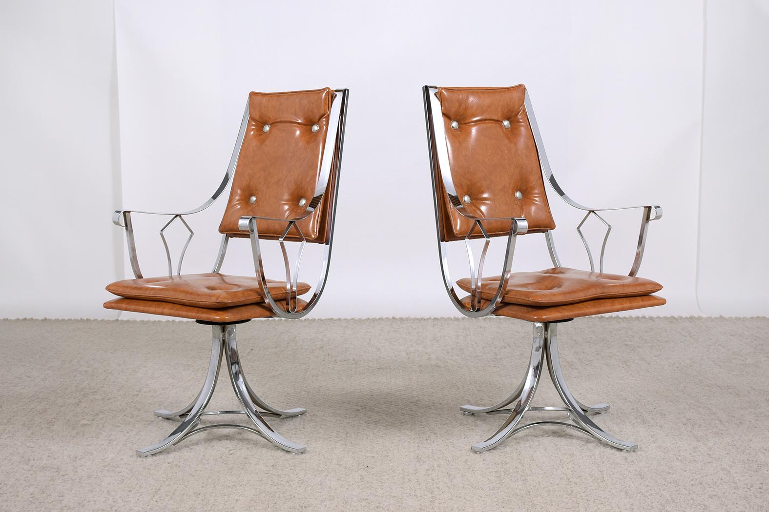 Mid-20th Century Set of Dining Swivel Chairs