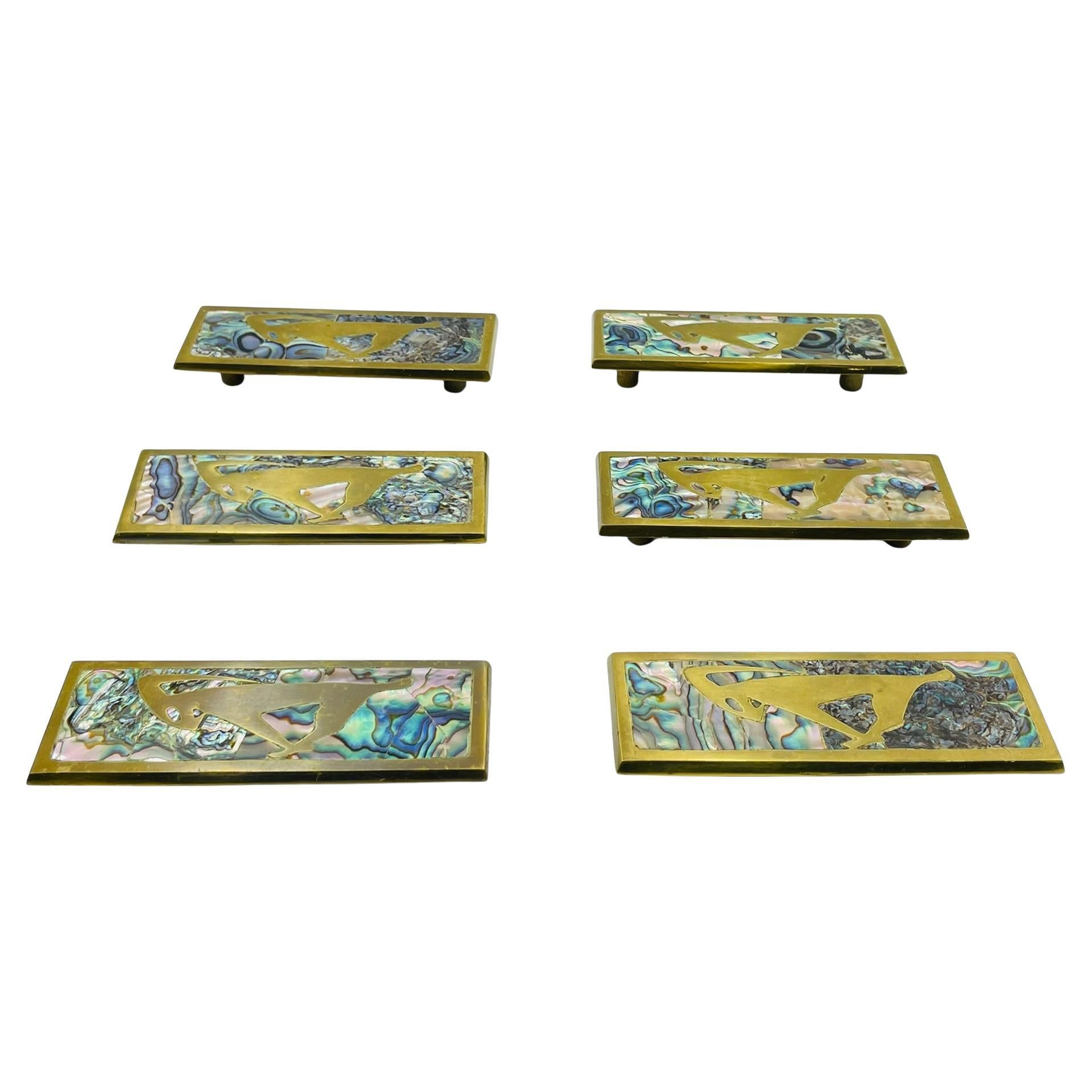 Ensemble de six poignées de porte en laiton et coquille d'ormeau par Peñoles, Mexique, années 1950