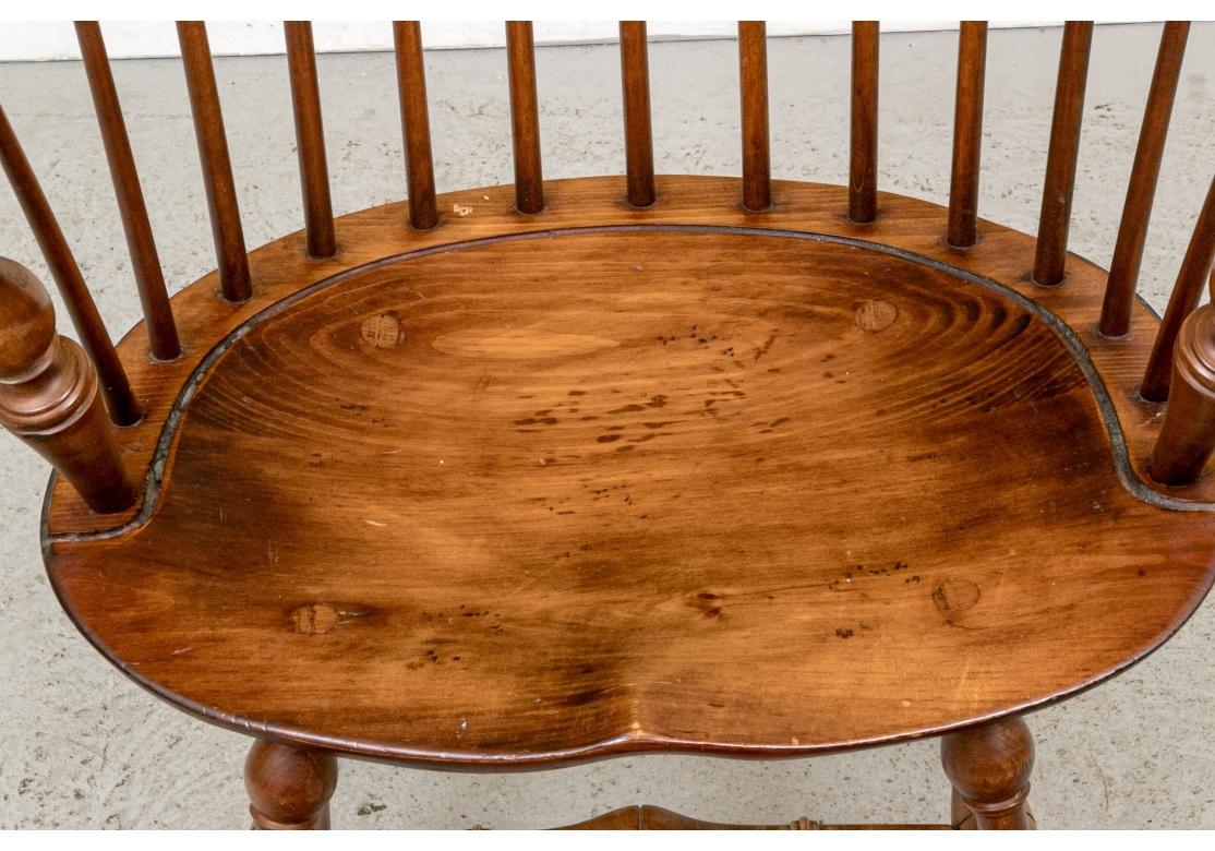 Set Of Six D.R. Dimes Bow Back Windsor Dining Chairs 5