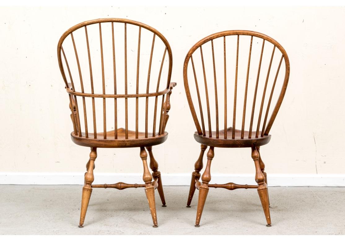 Set Of Six D.R. Dimes Bow Back Windsor Dining Chairs In Fair Condition In Bridgeport, CT