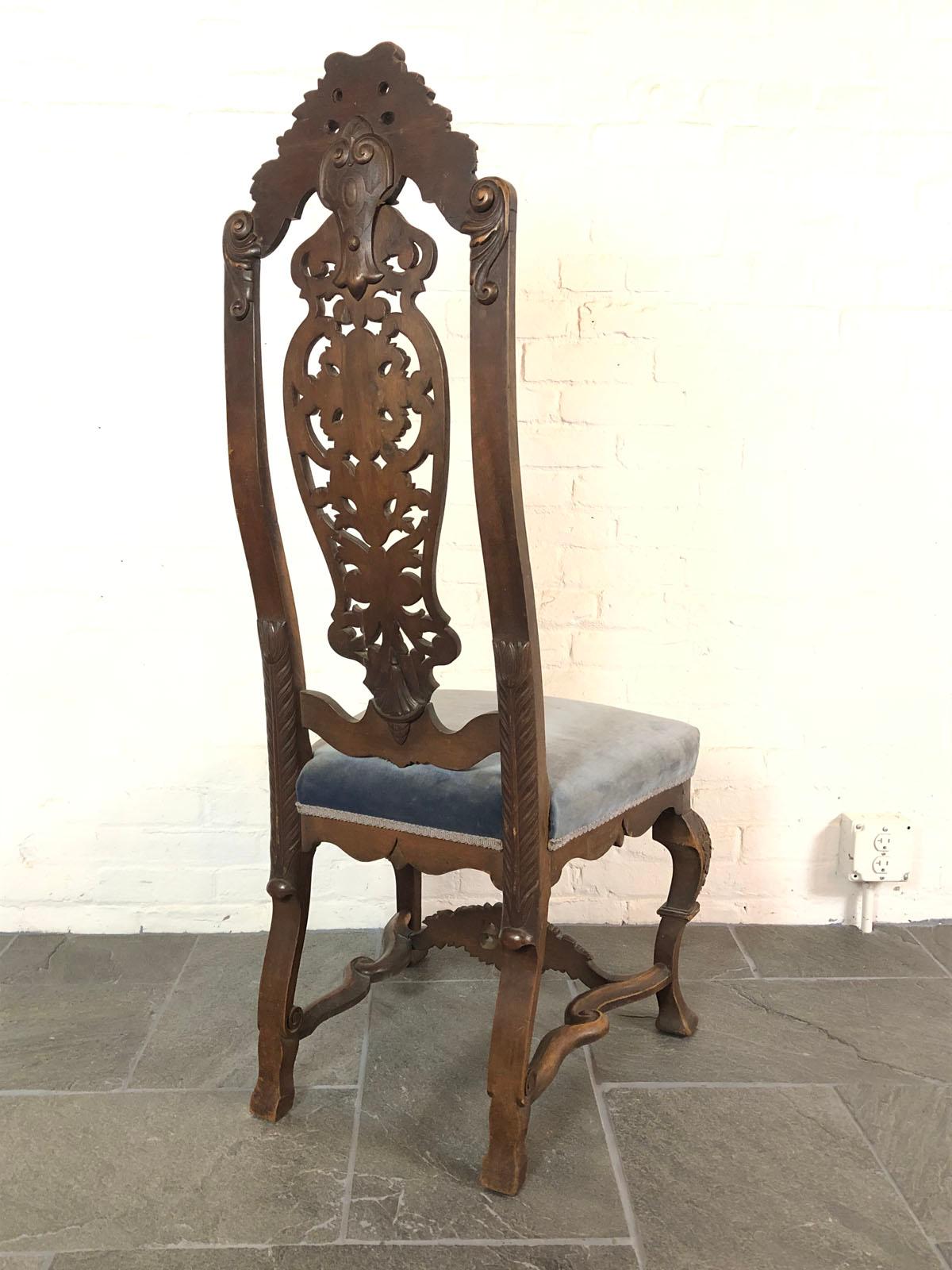 17th Century Set of Six Dutch Baroque style side Chairs For Sale