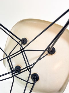 Set of Six Eames Fiberglass Shell Chairs by Herman Miller, 1960