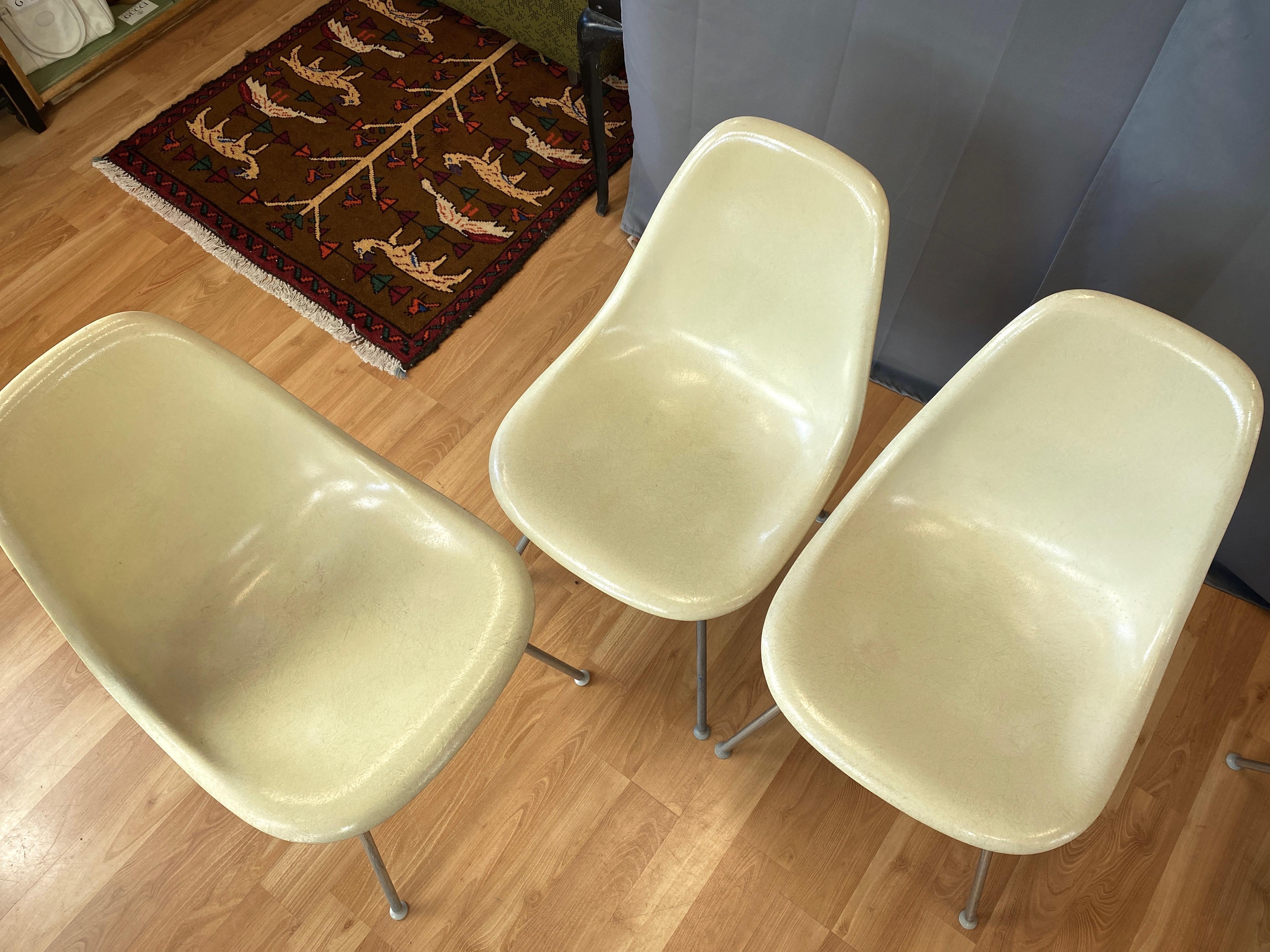 Mid-20th Century Set of Six Eames for Herman Miller DSX and DSG Side Chairs in Parchment, 1959