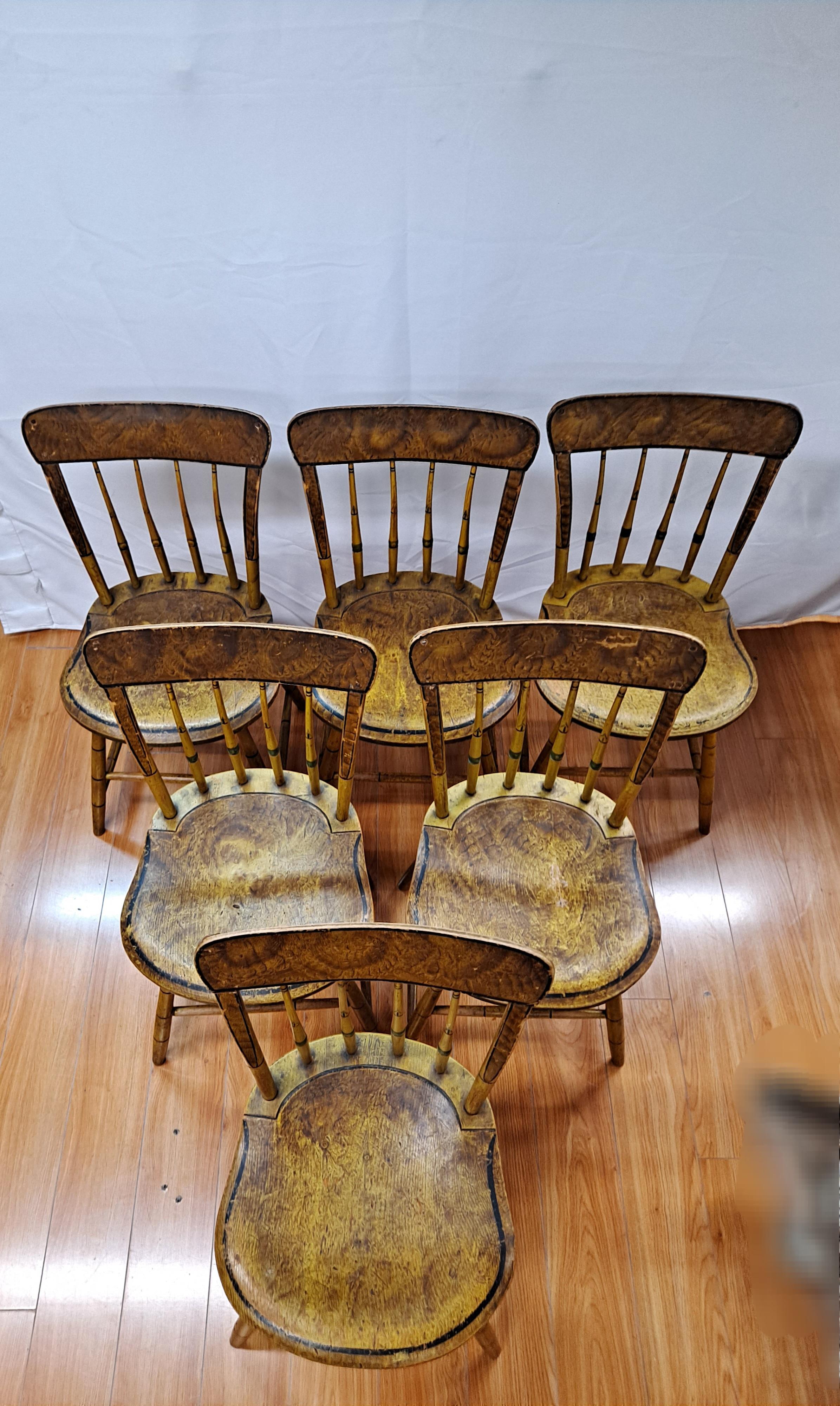 XIXe siècle Ensemble de six chaises d'appoint américaines Windsor peintes du début du 19ème siècle en vente