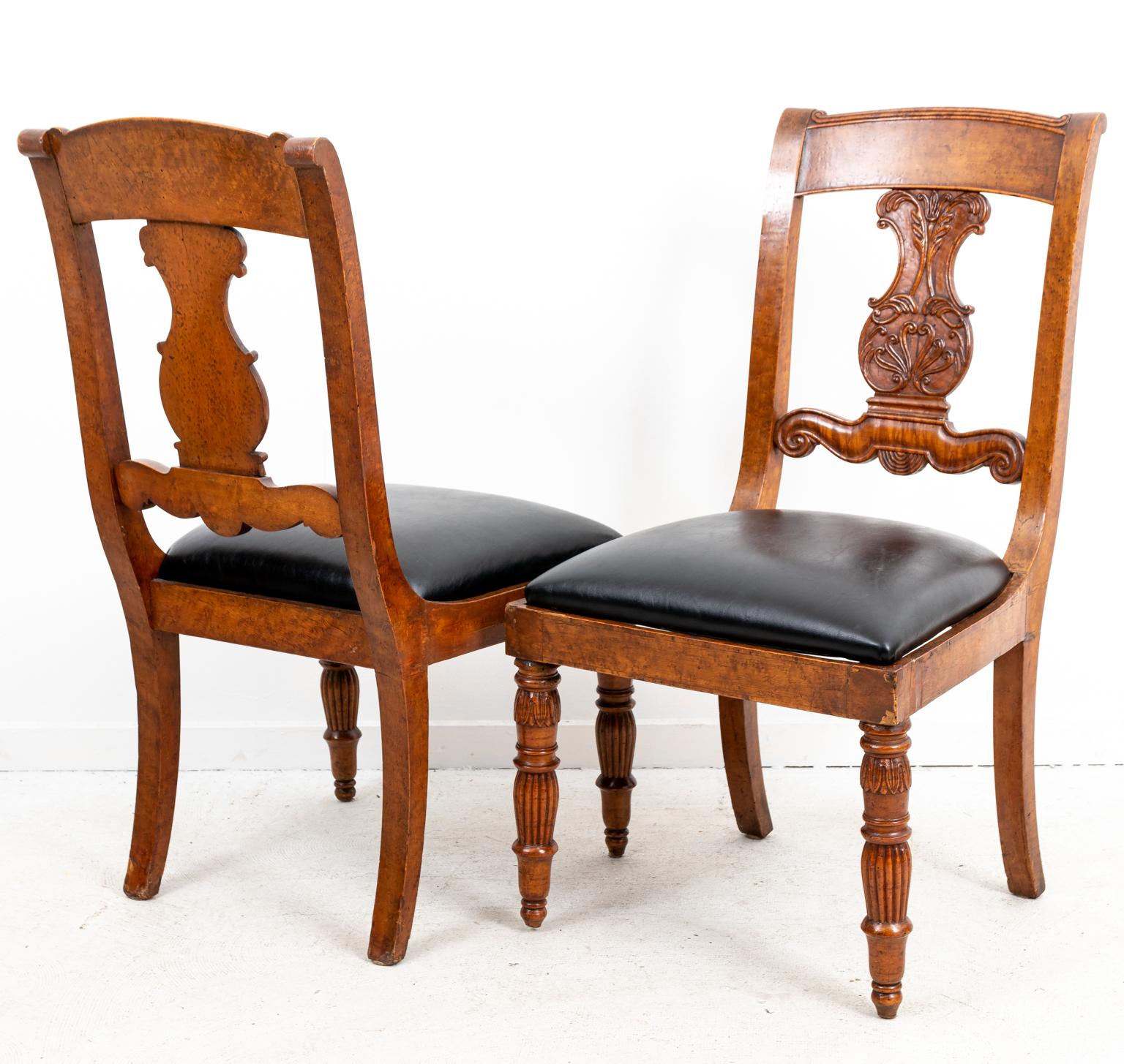 Set of Six Early 19th Century Burled Walnut Dining Chairs For Sale 3