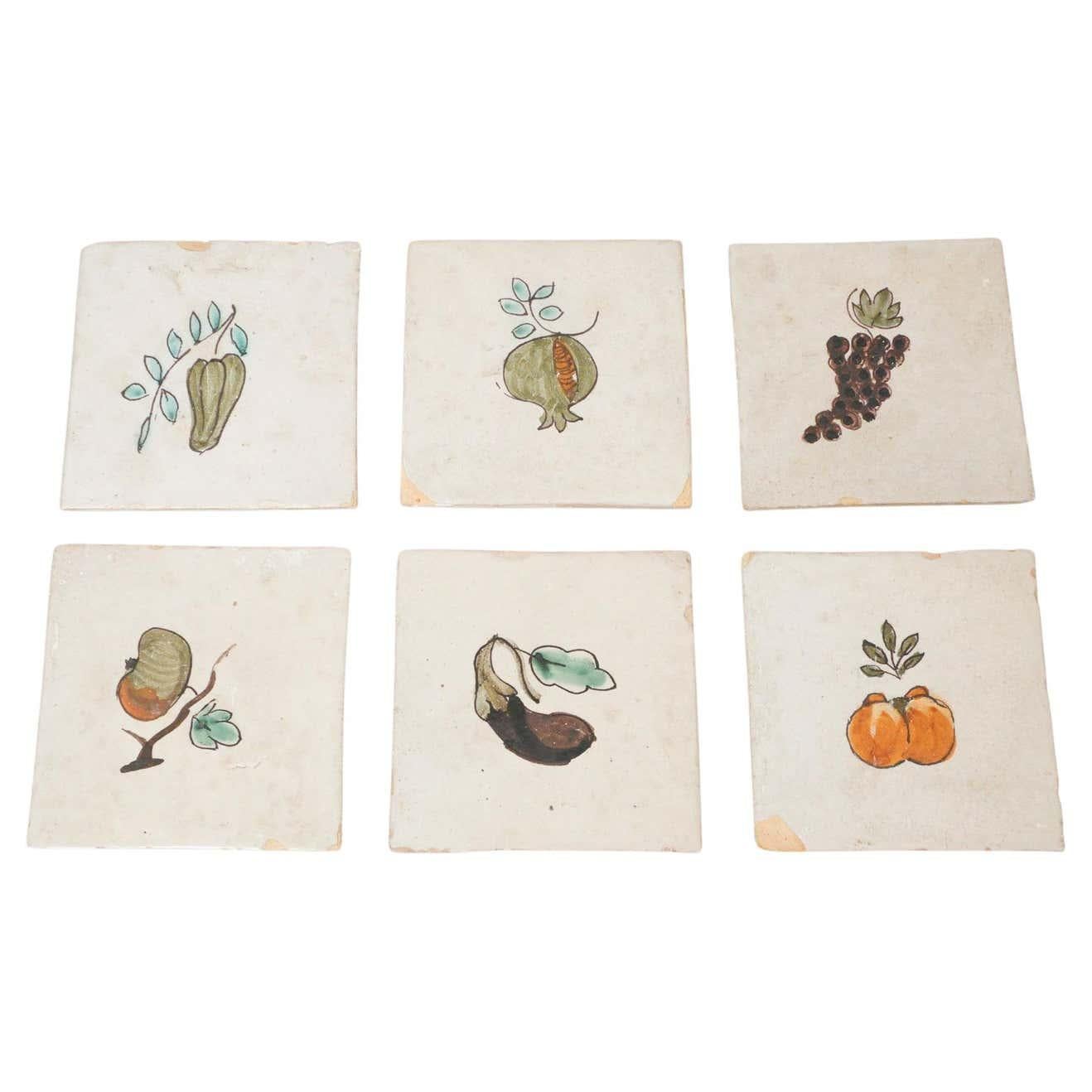 Set of Six Early 20th Century Hand Painted Catalan Tiles In Fair Condition For Sale In Barcelona, Barcelona