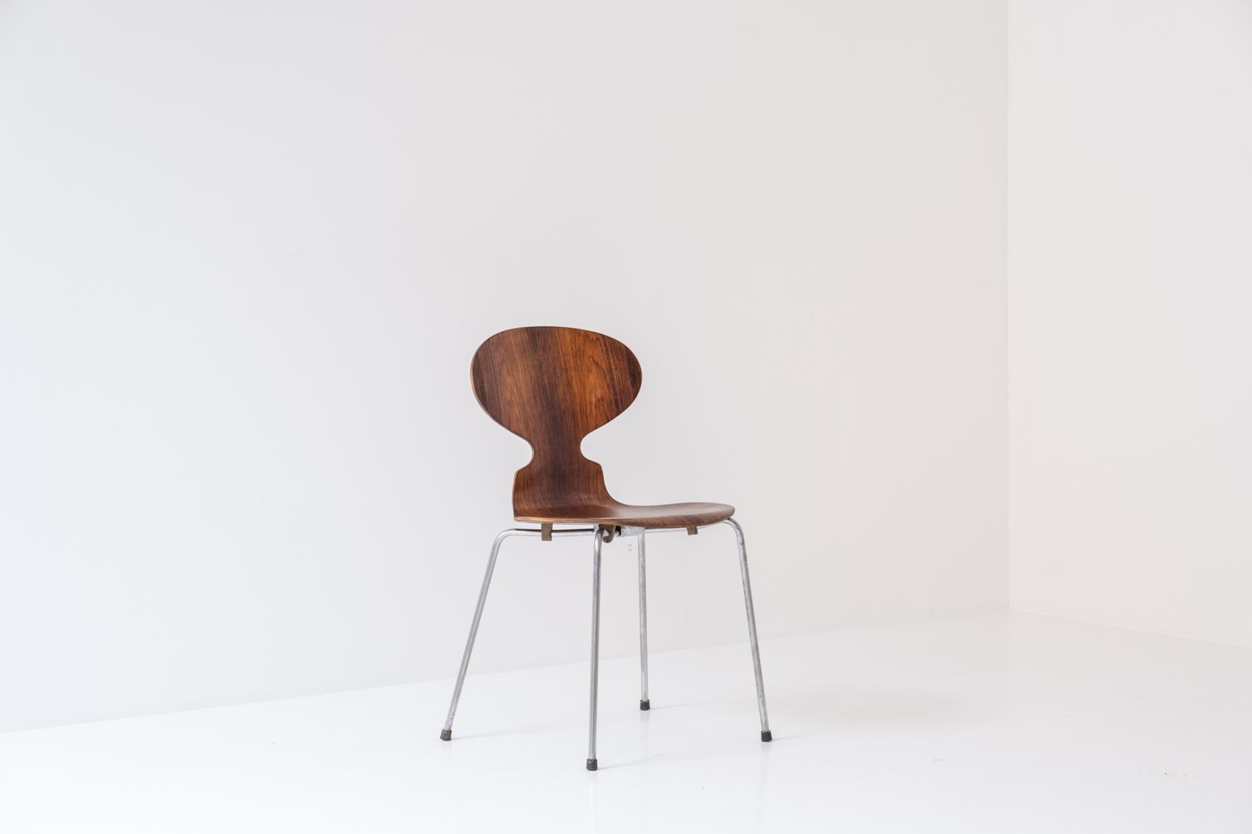 Set of six early ‘Ant’ chairs by Arne Jacobsen for Fritz Hansen, DK 1951 1