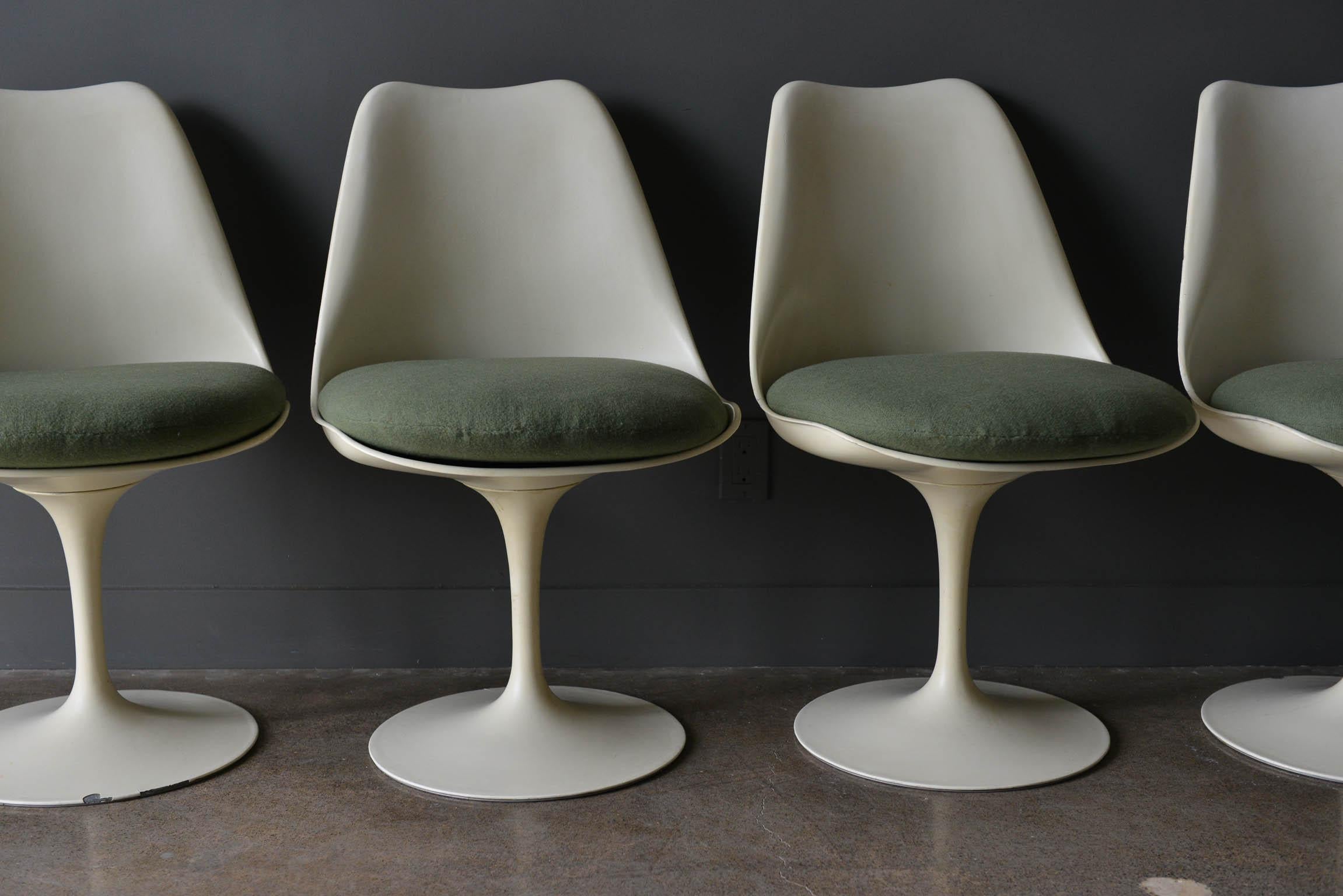 American Set of Six Early Production Tulip Dining Chairs by Eero Saarinen for Knoll