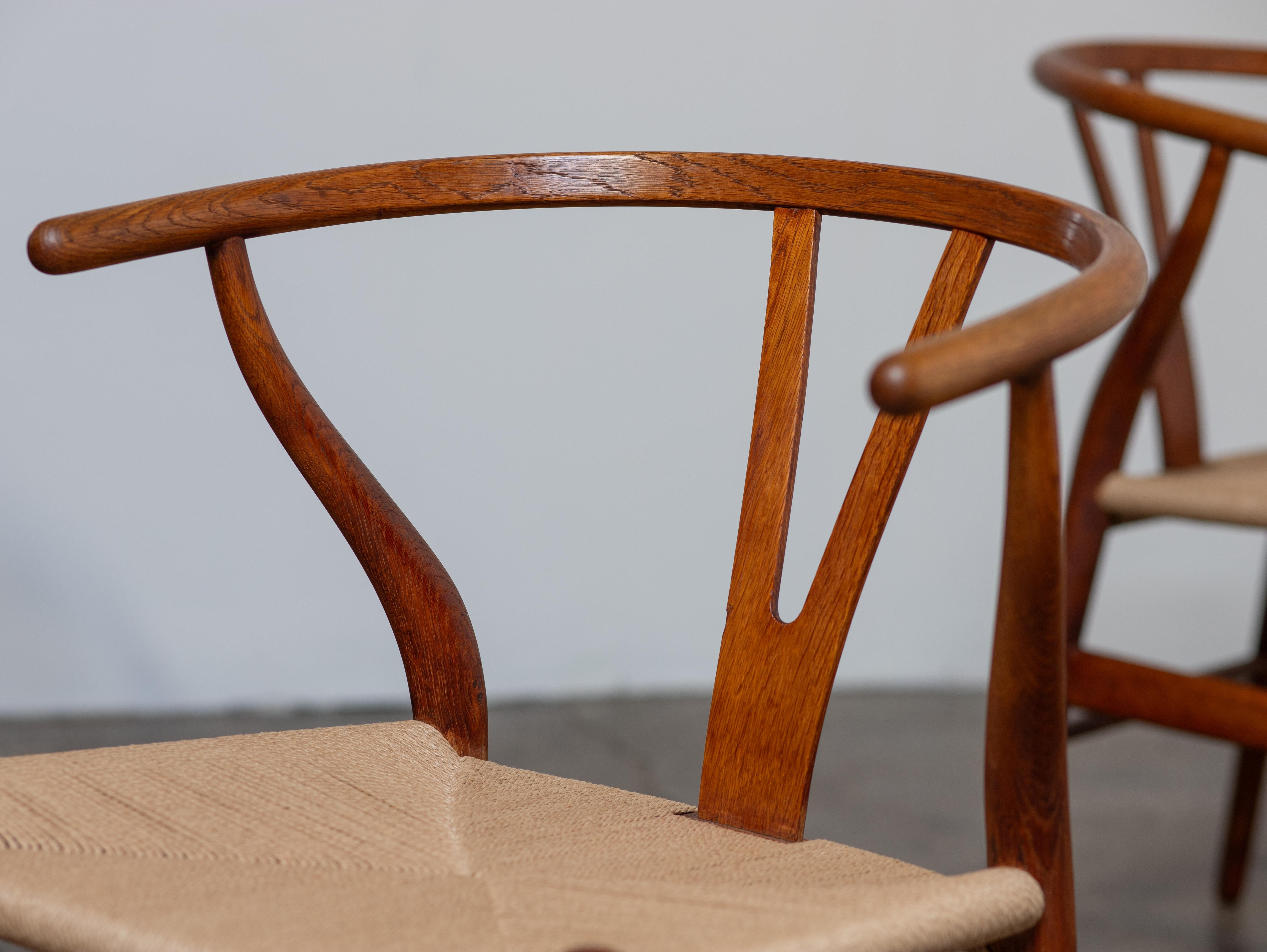 Set of Six Early Wegner Wishbone CH-24 Dining Chairs for Carl Hansen & Son For Sale 2