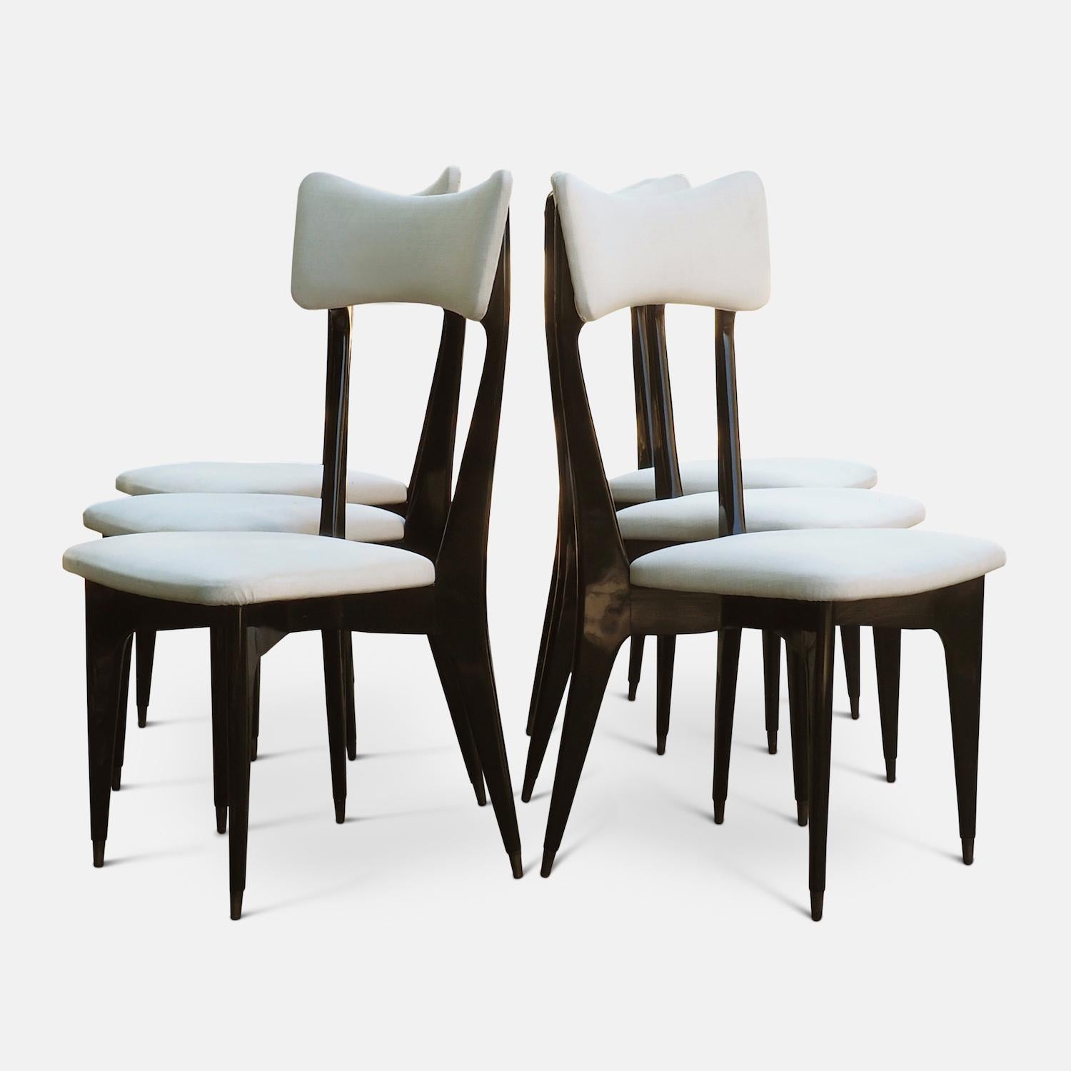 Set of Six Ebonized Dining Chairs Attributed to Ico Parisi In Good Condition In London, GB