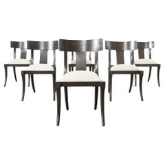 Ensemble de six chaises de salle à manger Klismos de style néoclassique ébénisé