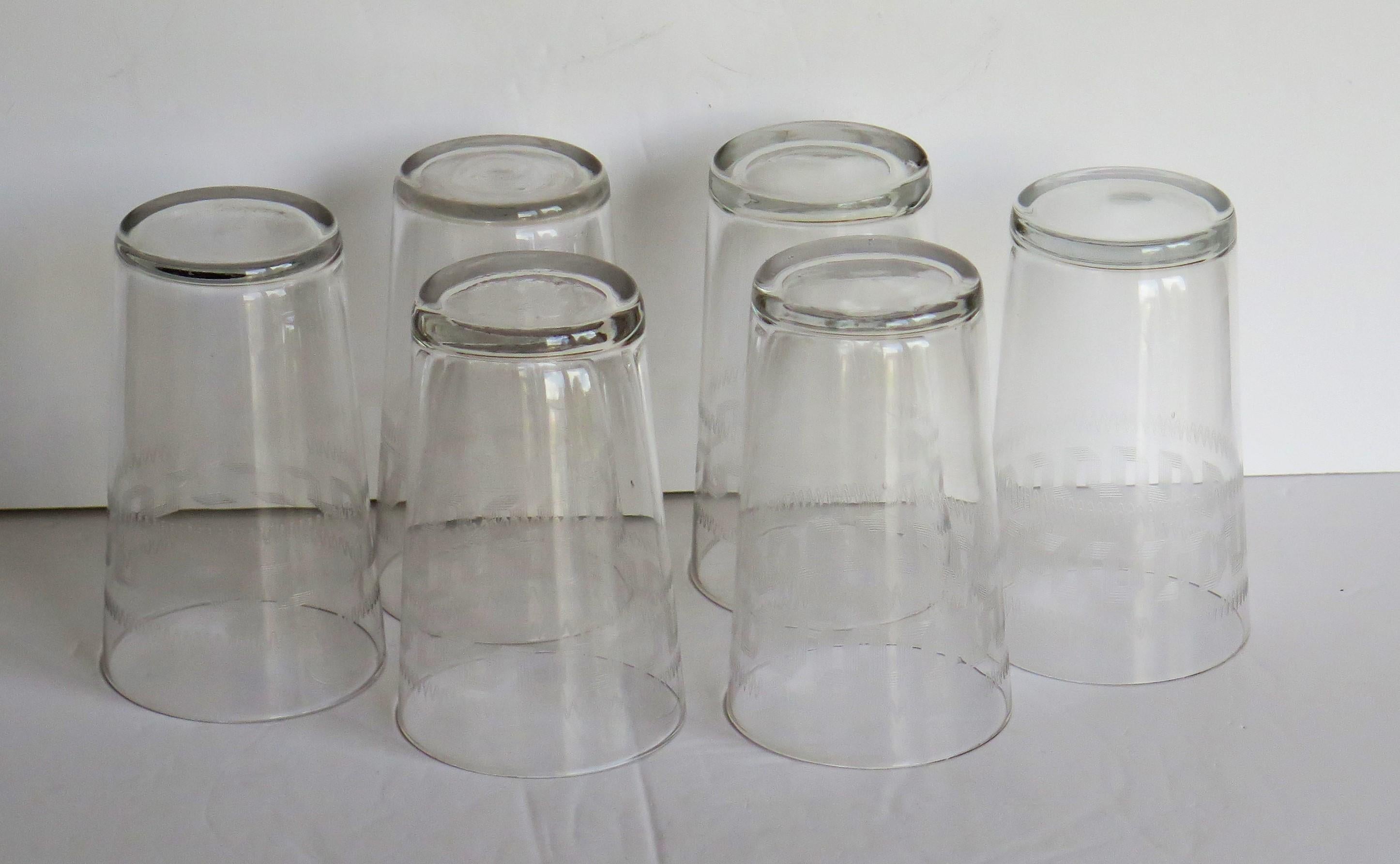 Set of Six Edwardian Glass Tumblers Engraved Drinking Glasses, circa 1905 9