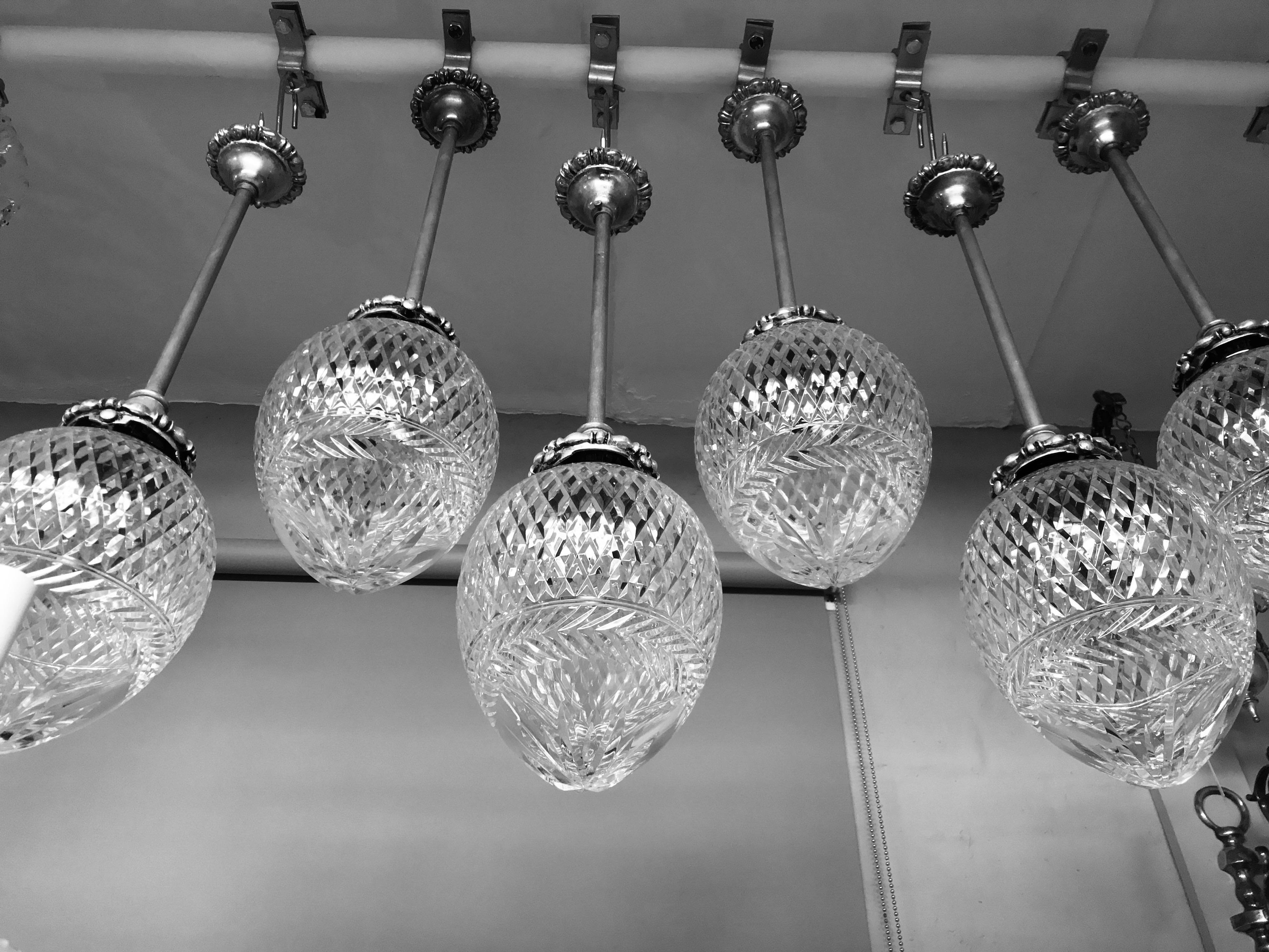 Set of Six Edwardian Silver and Cut Glass Hanging Pendant Lights In Good Condition In London, GB