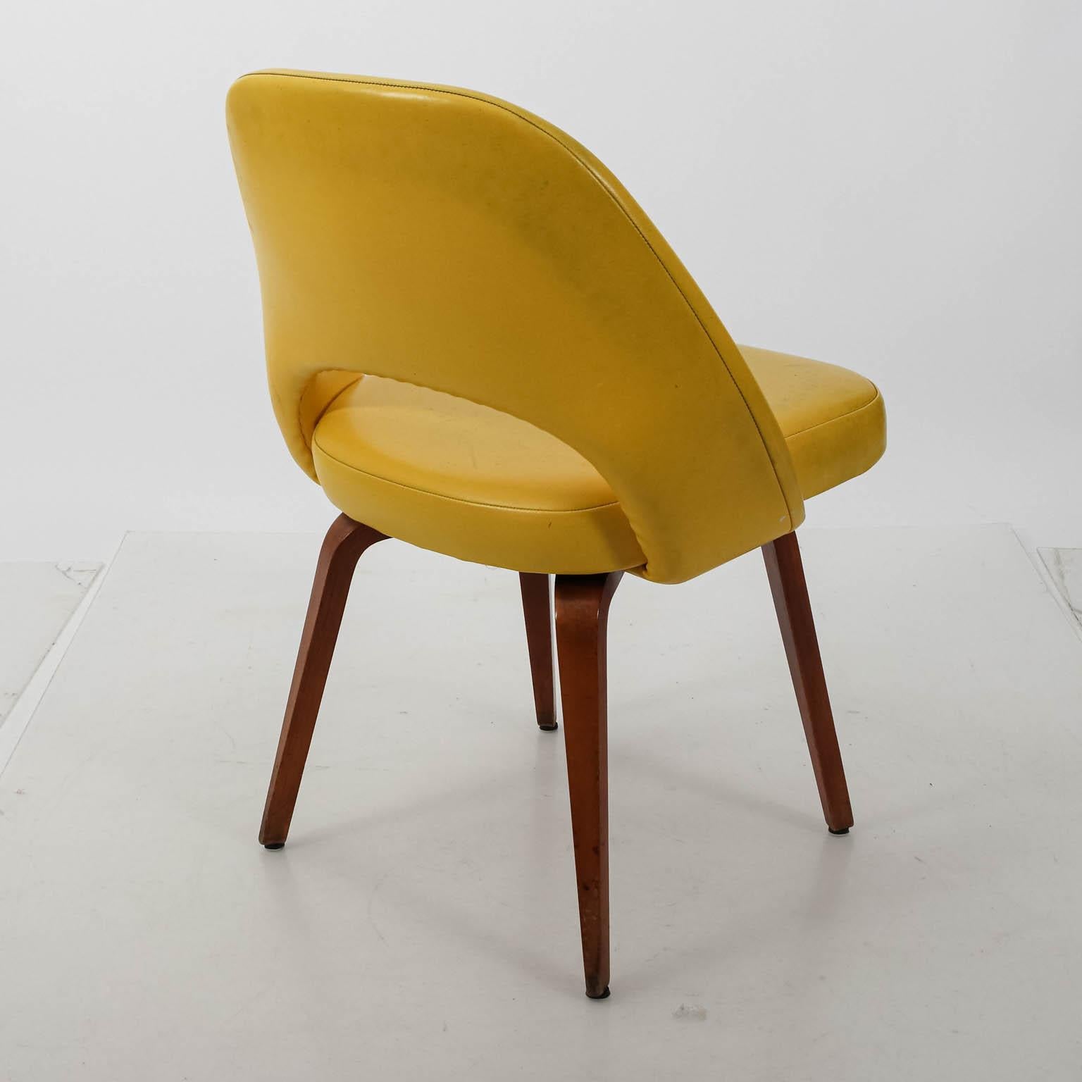 Set of Six Eero Saarinen Dining Chairs for Knoll 2