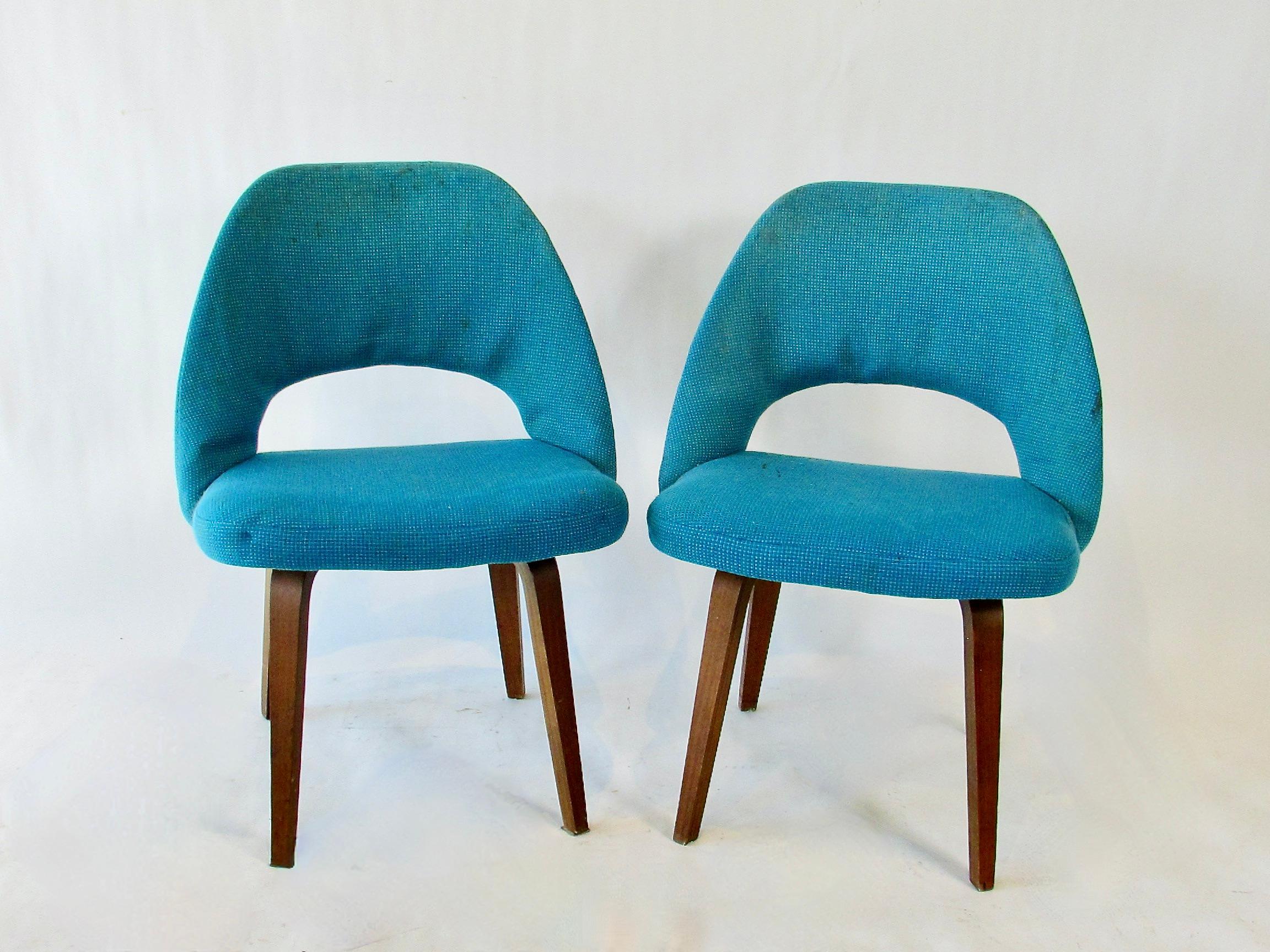 Set di sei sedie direzionali Eero Saarinen Knoll, tutte originali, che necessitano di restauro in vendita 12