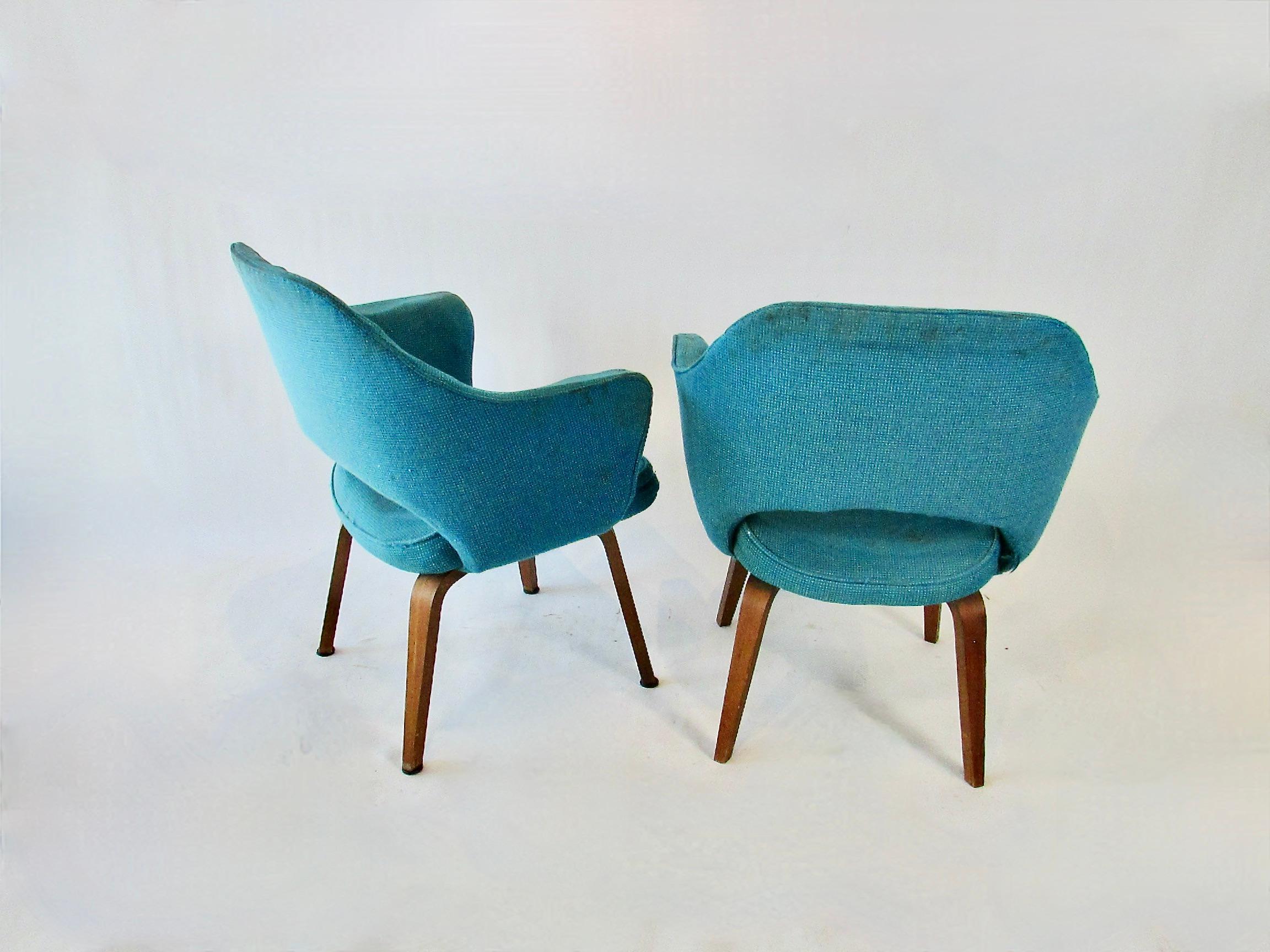Mid-Century moderno Set di sei sedie direzionali Eero Saarinen Knoll, tutte originali, che necessitano di restauro in vendita